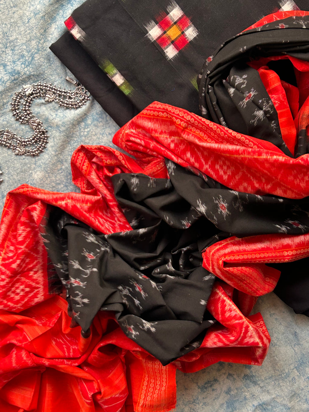 Sindoori - Handwoven Ikath Kurta Dupatta Set
