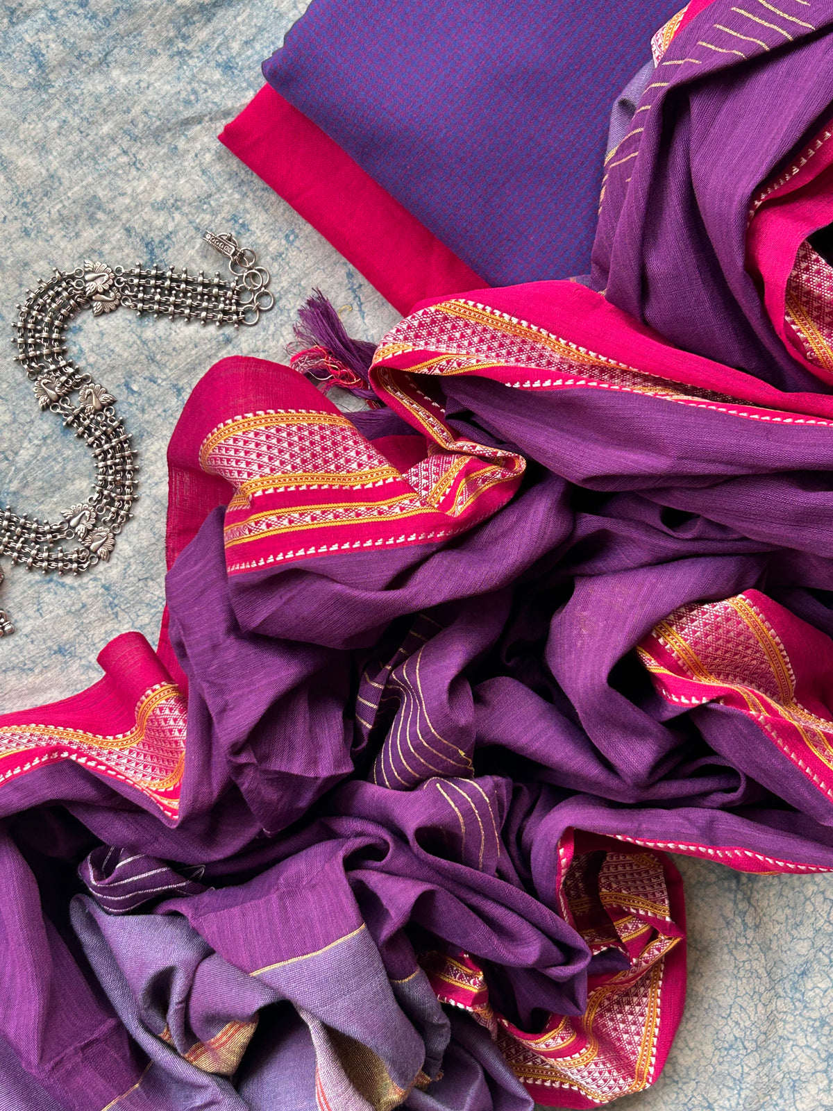 Ulhaas - Handwoven Telangana cotton and Ilkal Dupatta Set