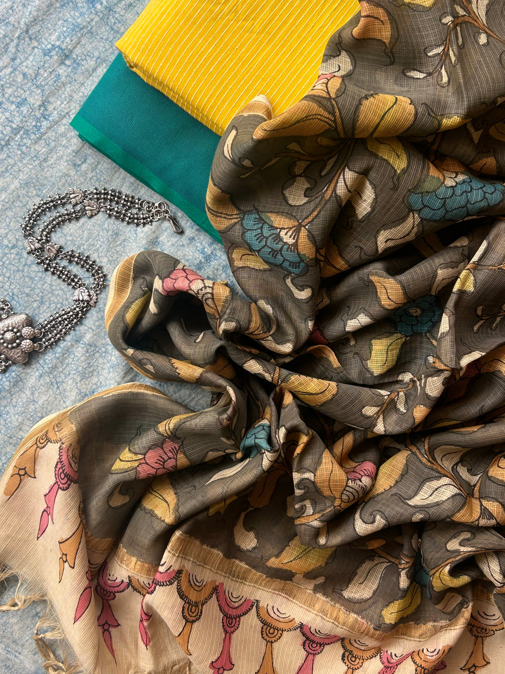 Handwoven Handpainted Kalamkari Set