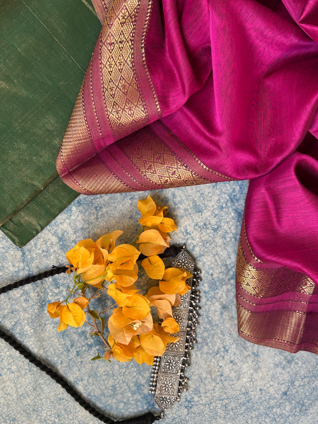 Handwoven Maheshwari Kurta Dupatta Set - Green and Pink