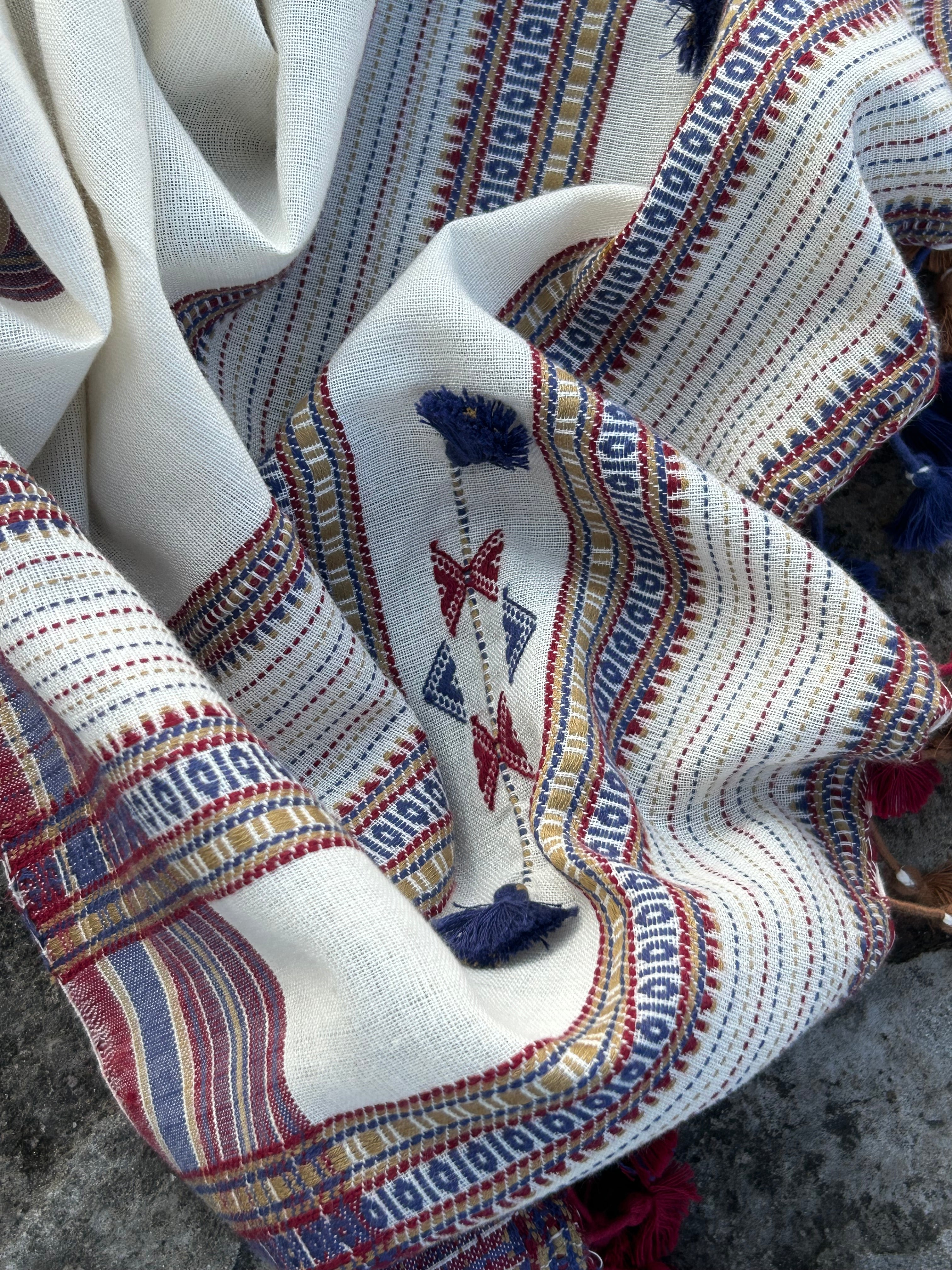 Safar - Handwoven Bhujodi Set