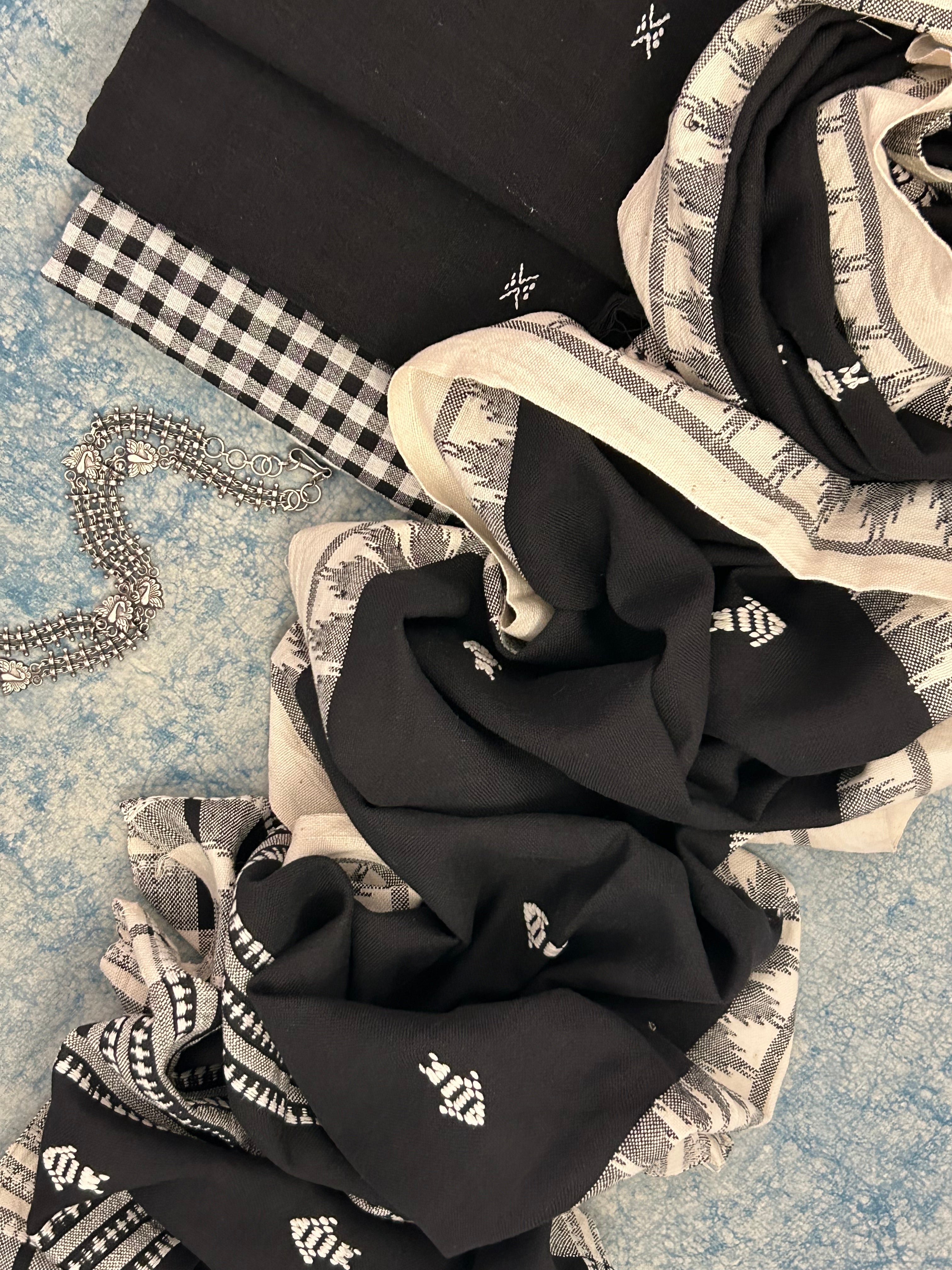 Handspun Handwoven Kotpad Suit Set -Black Butti & Checkered Fish Butti Stole