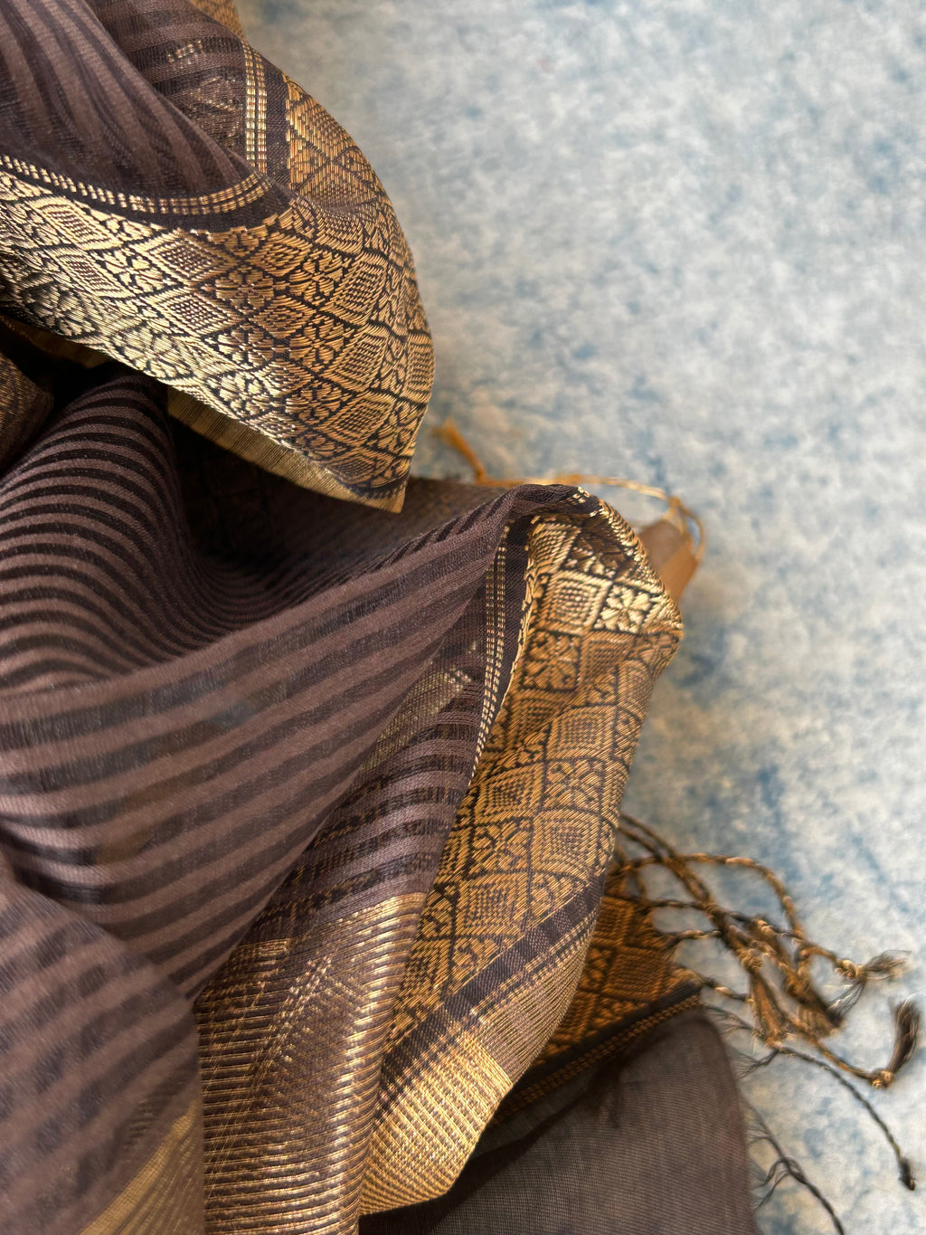 Handwoven Maheshwari Kurta Dupatta Set - Cola Brown