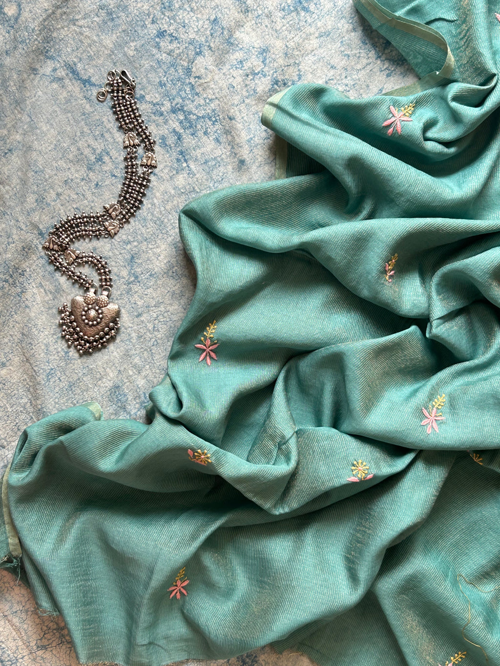 Amruta - Handwoven Chikankari Work Maheshwari Tissue Set