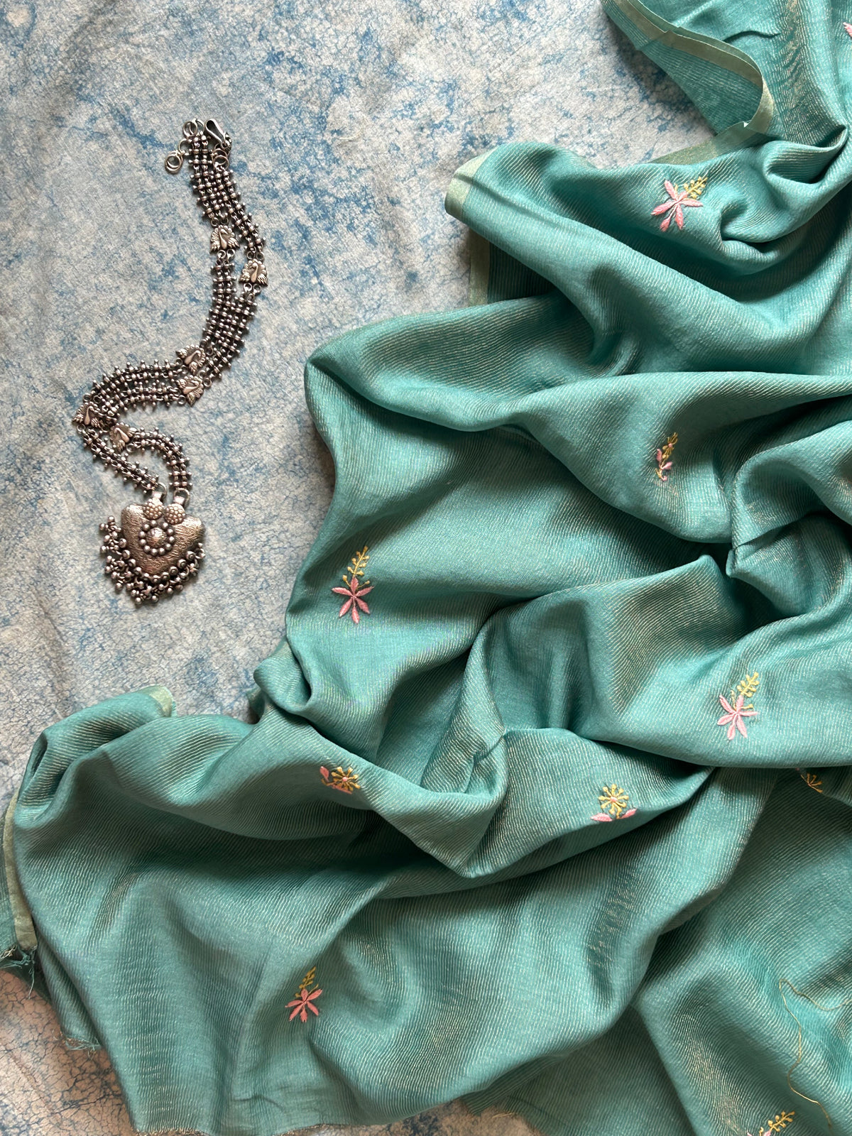 Amruta - Handwoven Chikankari Work Maheshwari Tissue Set