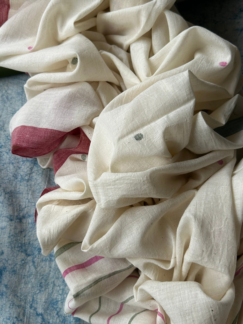 Mallika - Handwoven Bengal Jamdani Kurta Dupatta set