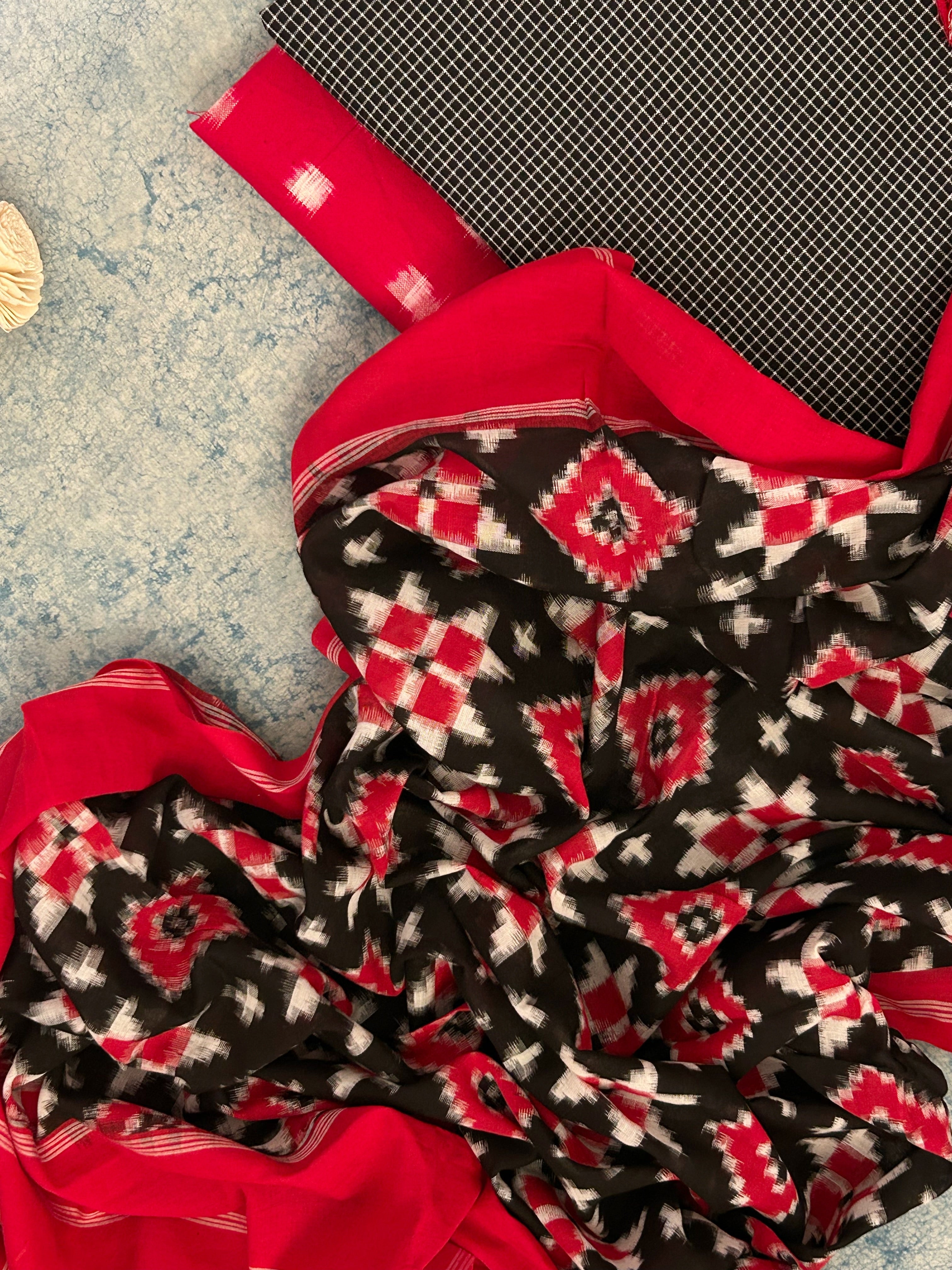 Raga Marwa - Handwoven Ikat Kurta Dupatta Set