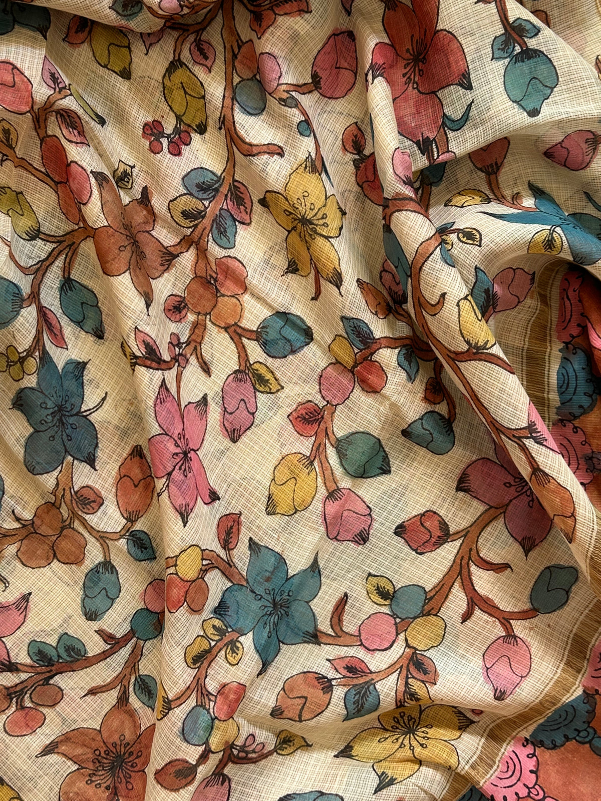 Sakshi -Handwoven Hand-drawn Handpainted Pen Kalamkari Dupatta