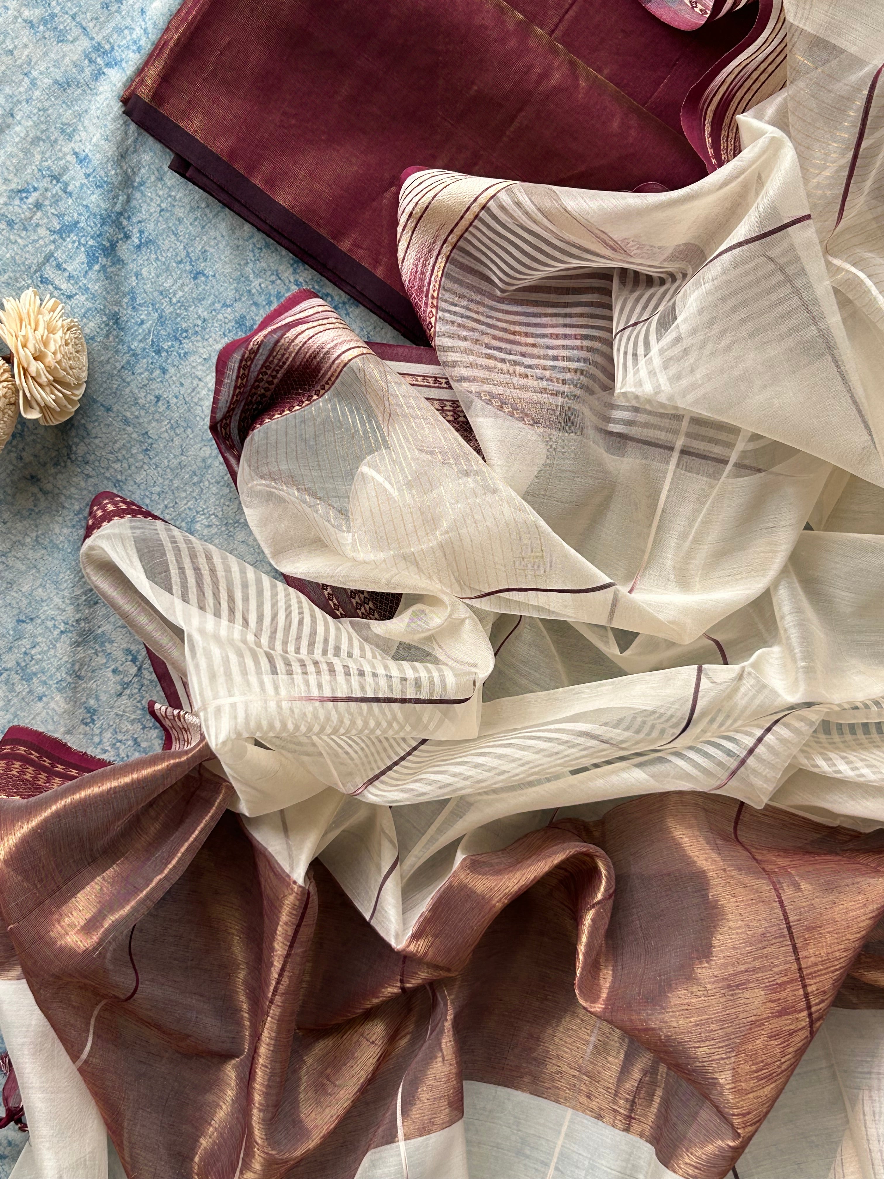 Utsav - Handwoven Maheshwari Kurta Dupatta Set