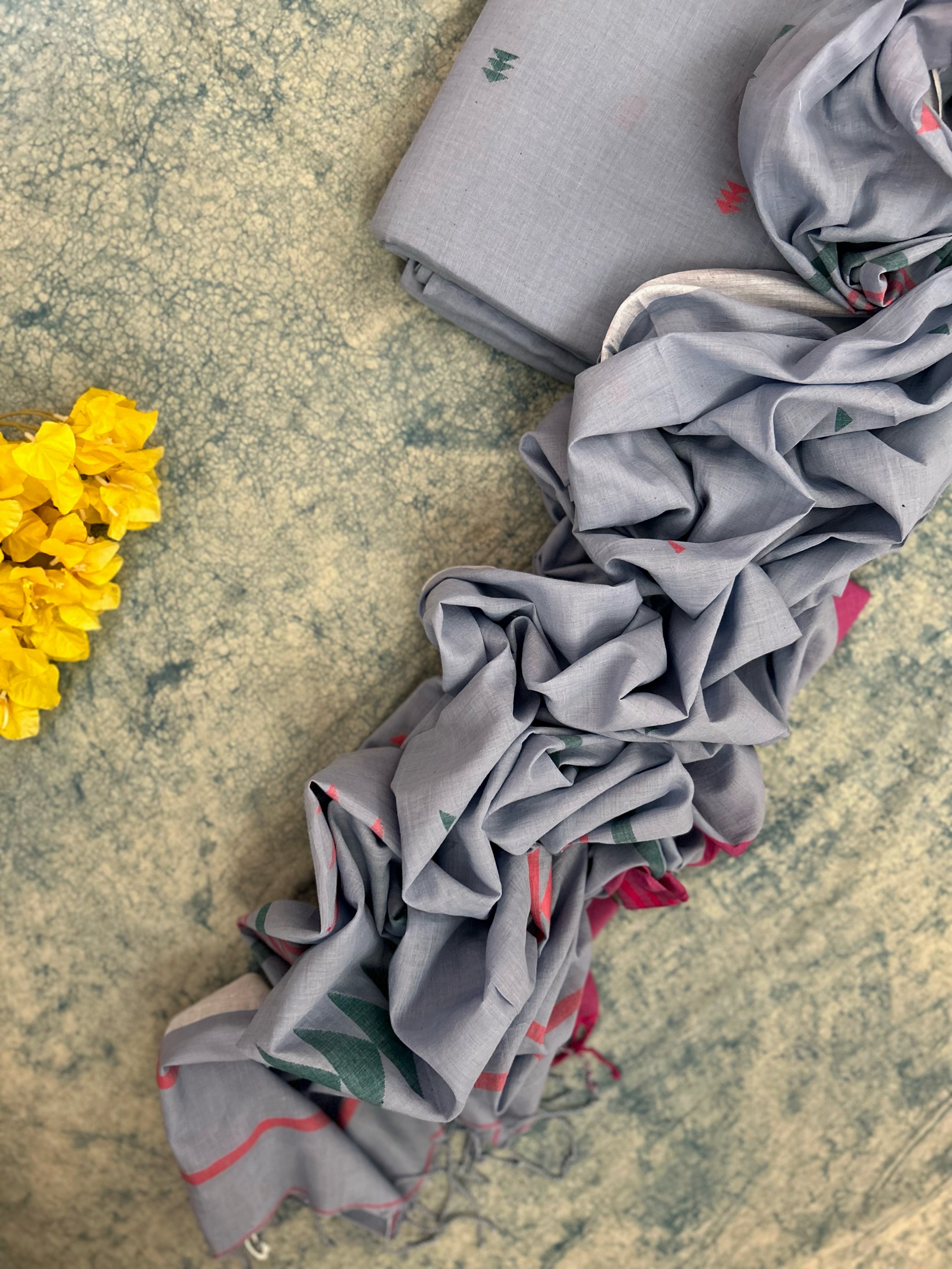 Hibiscus - Handwoven Bengal Jamdani Kurta Dupatta set