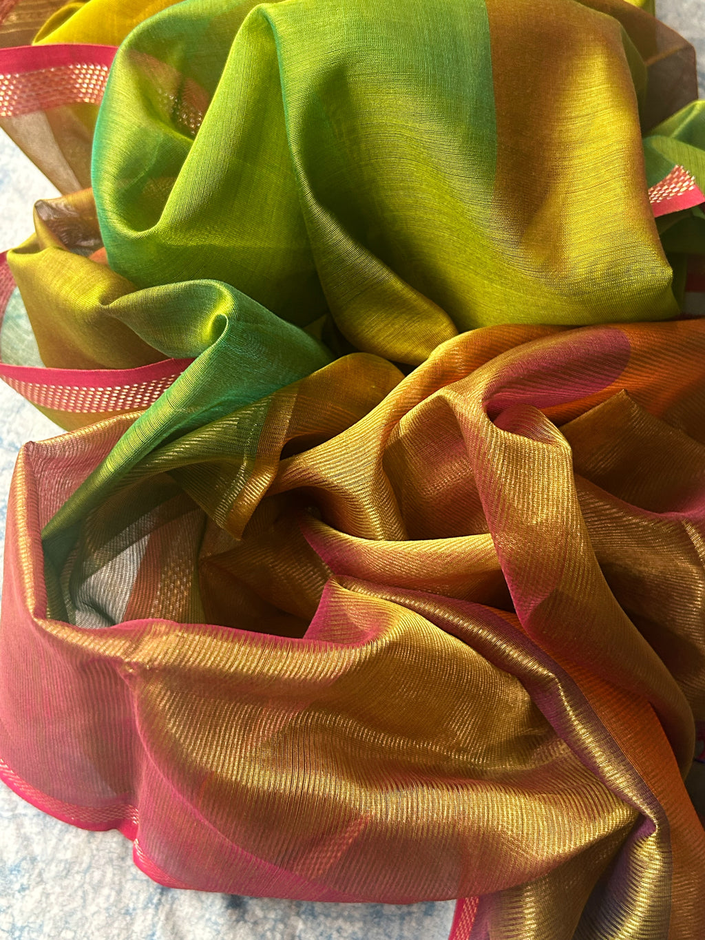 Diya - Handwoven Maheshwari Kurta Dupatta Set