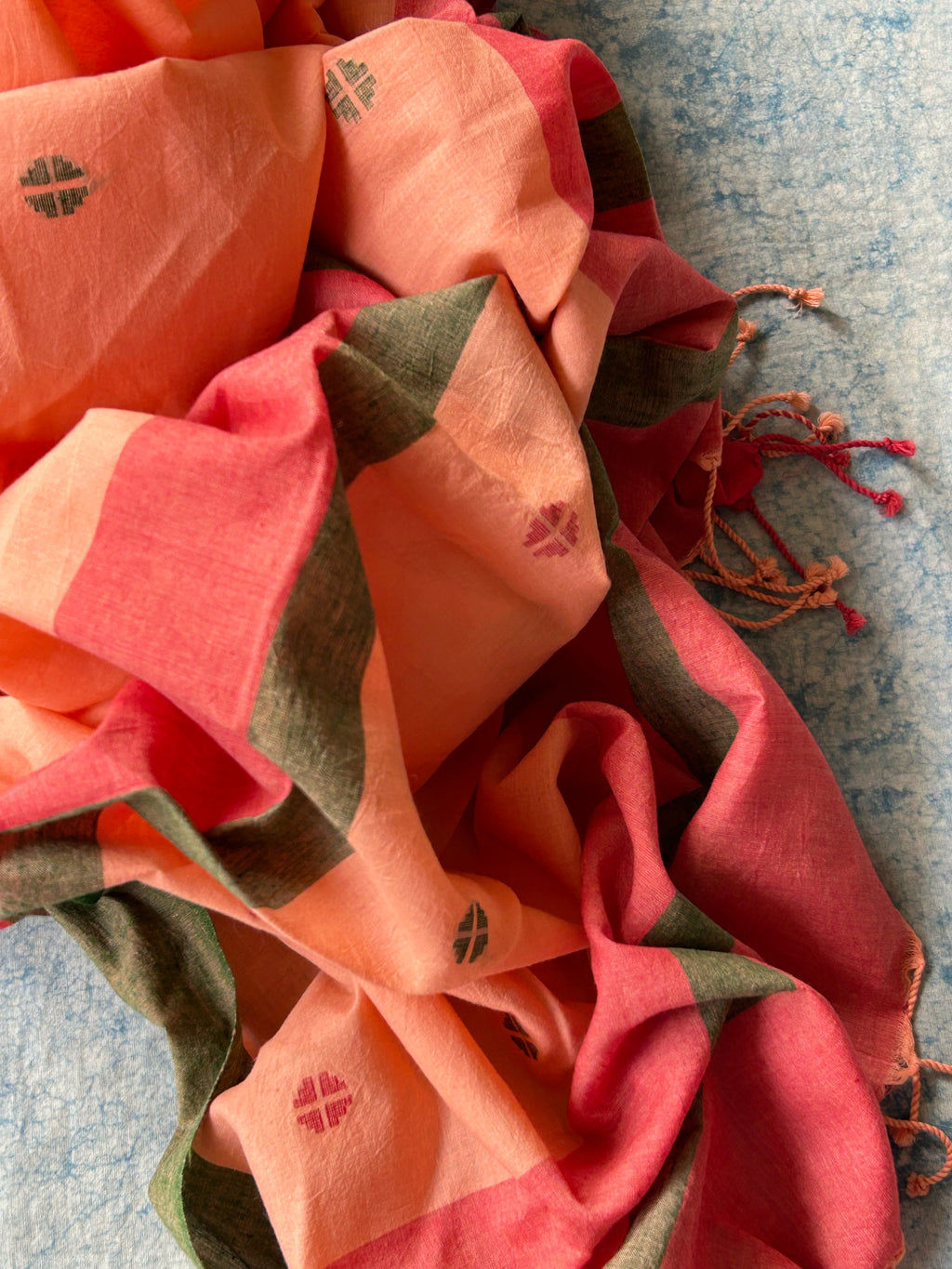 Bahaar - Handwoven Cotton Bengal Jamdani Dupatta Set