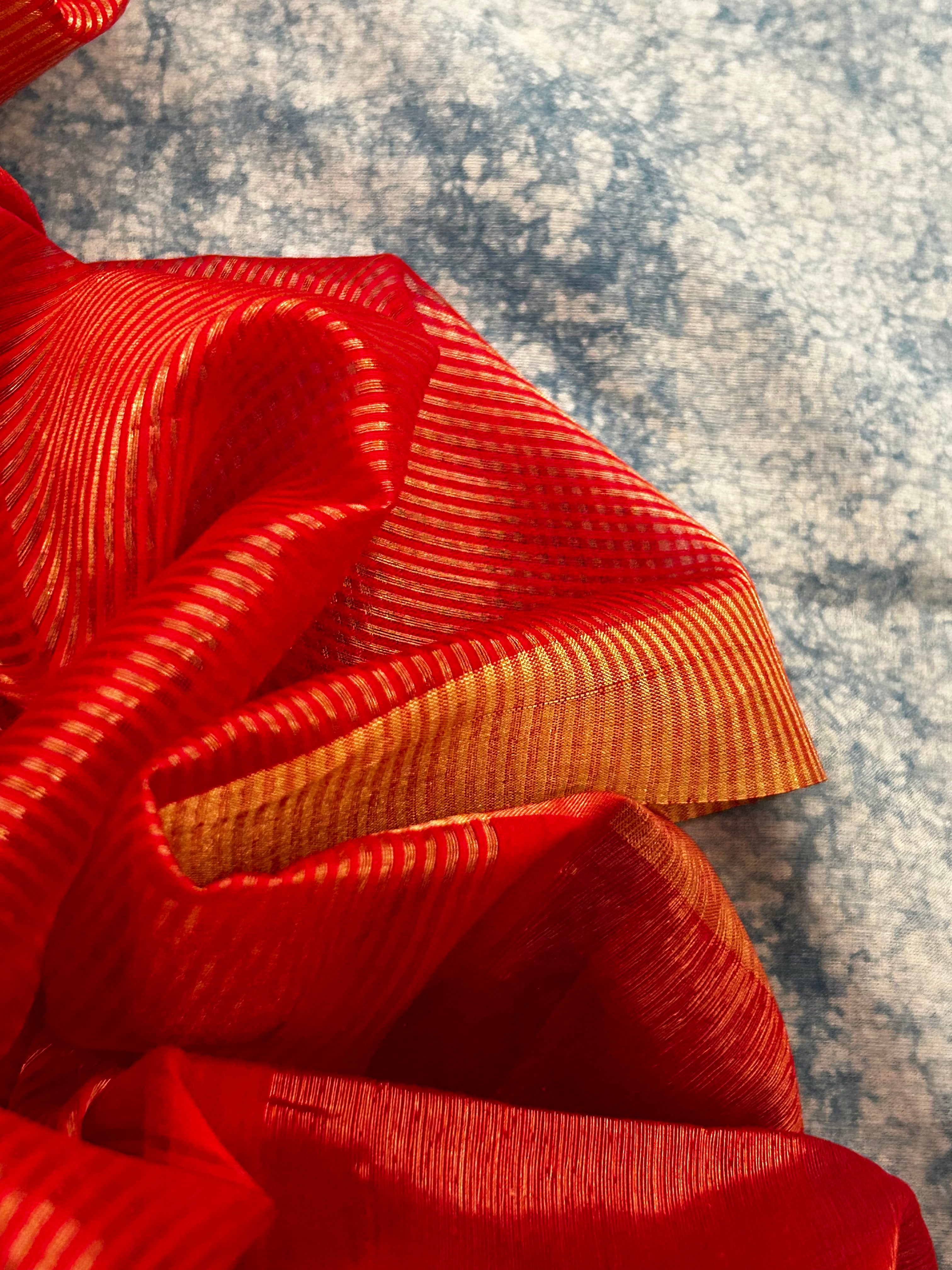 Handwoven Maheshwari tissue Kurta Dupatta Set
