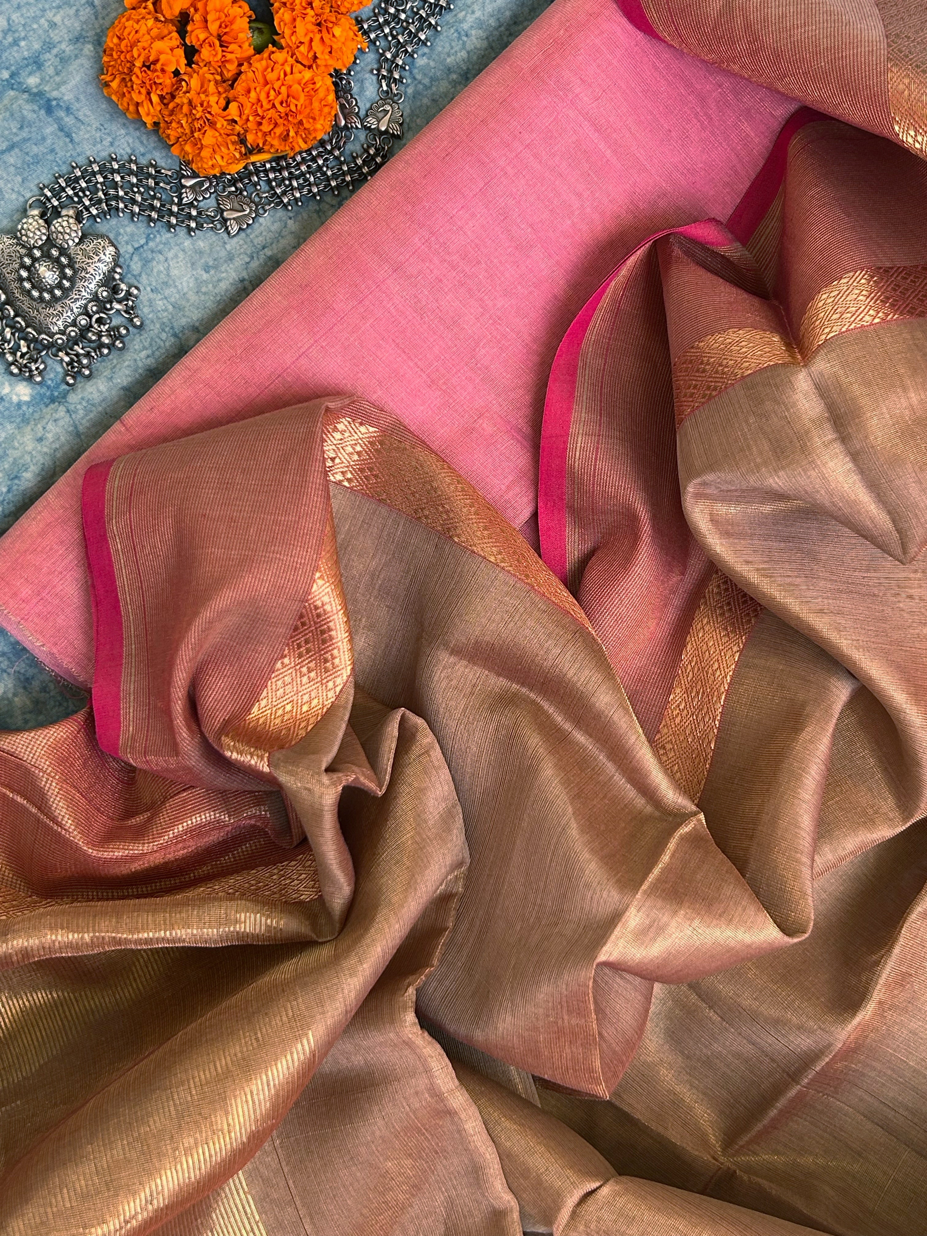 Handwoven Maheshwari Kurta Dupatta Set - Baby Pink & Almond