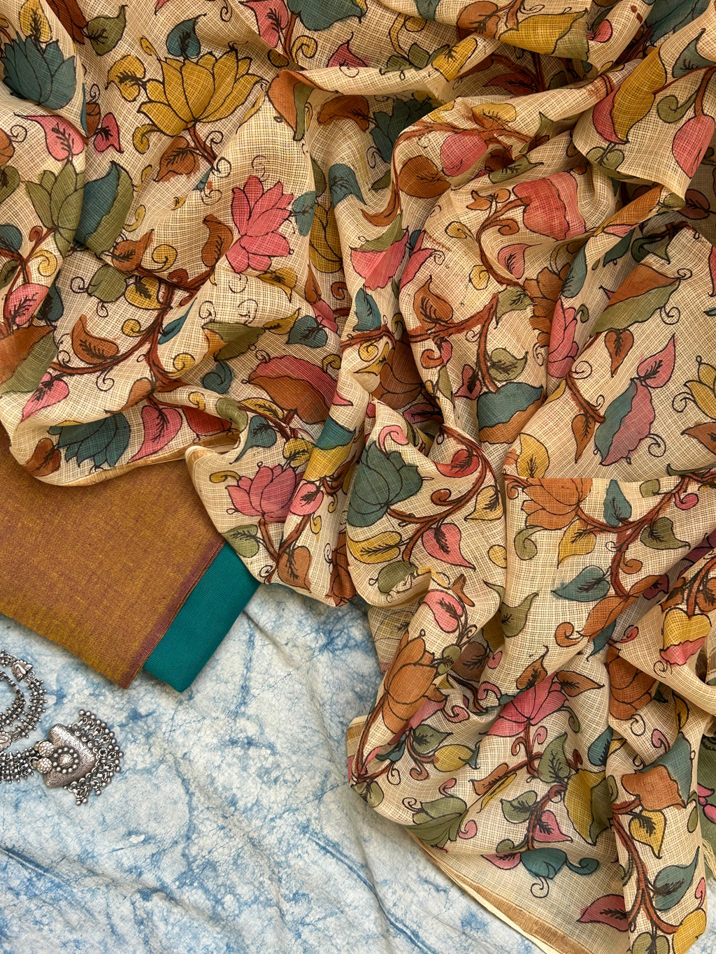 Handwoven Handpainted Kalamkari Set