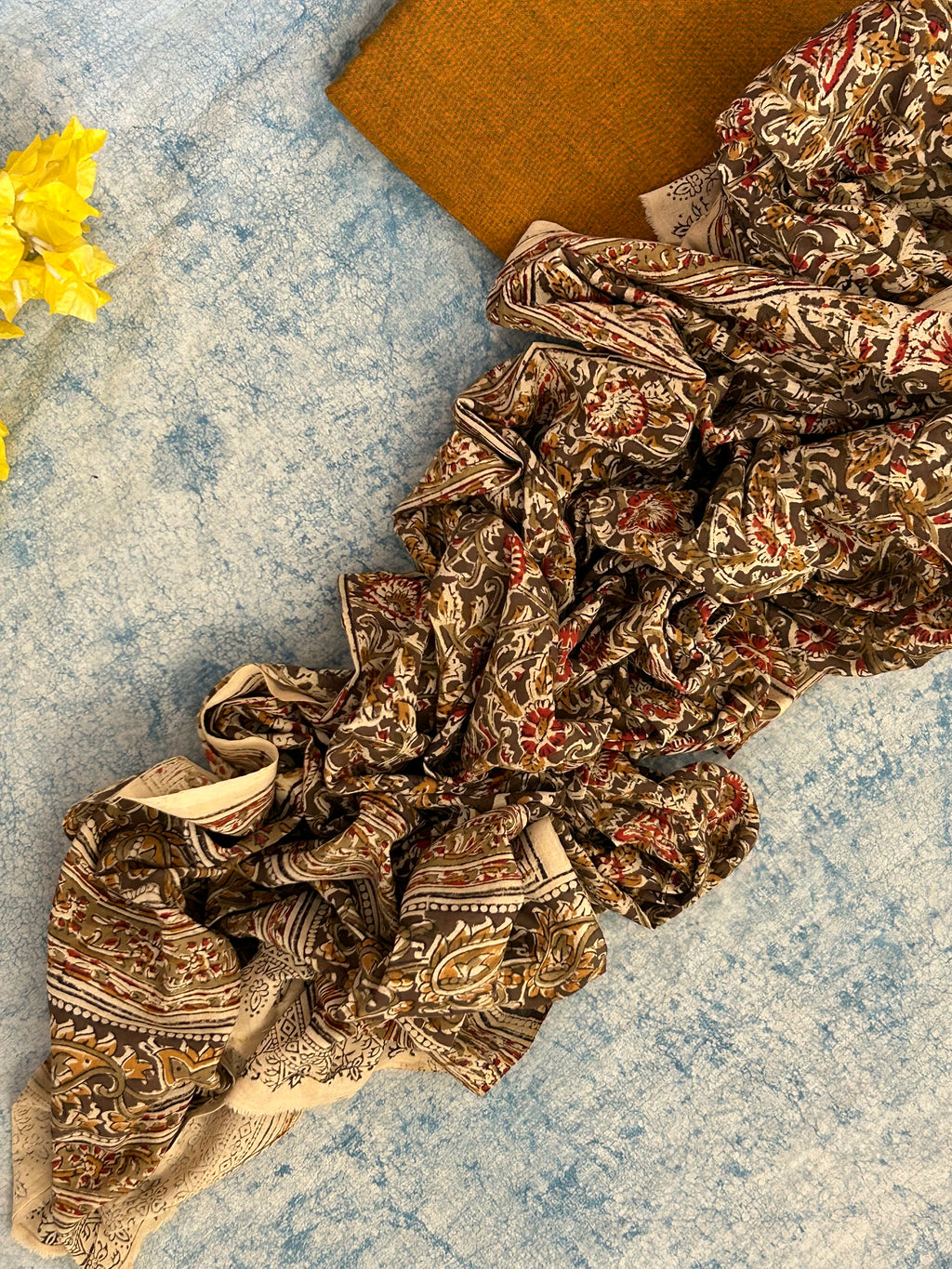 Handwoven Handcrafted Ikath Kalamkari Kurta Dupatta Set
