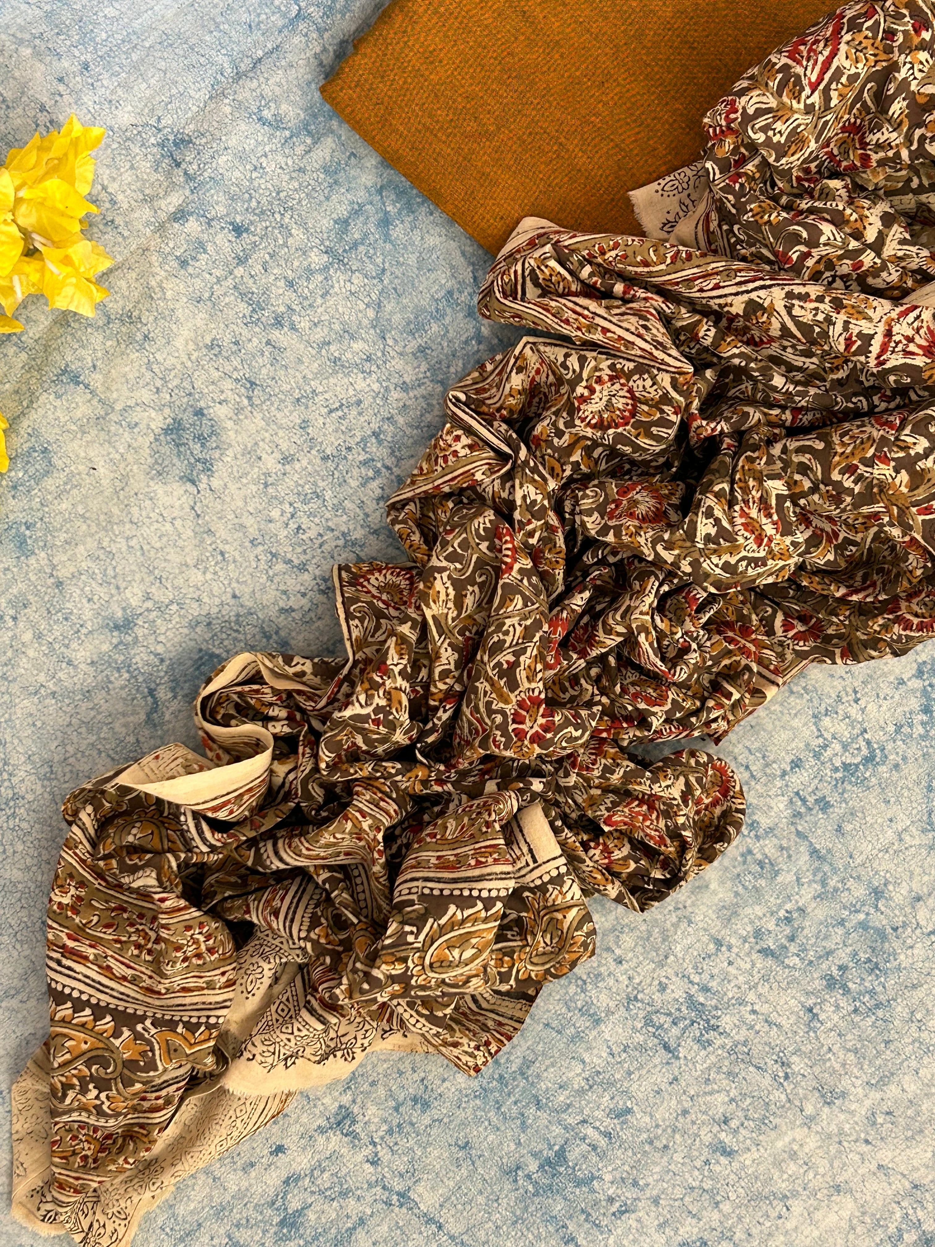 Handwoven Handcrafted Ikath Kalamkari Kurta Dupatta Set