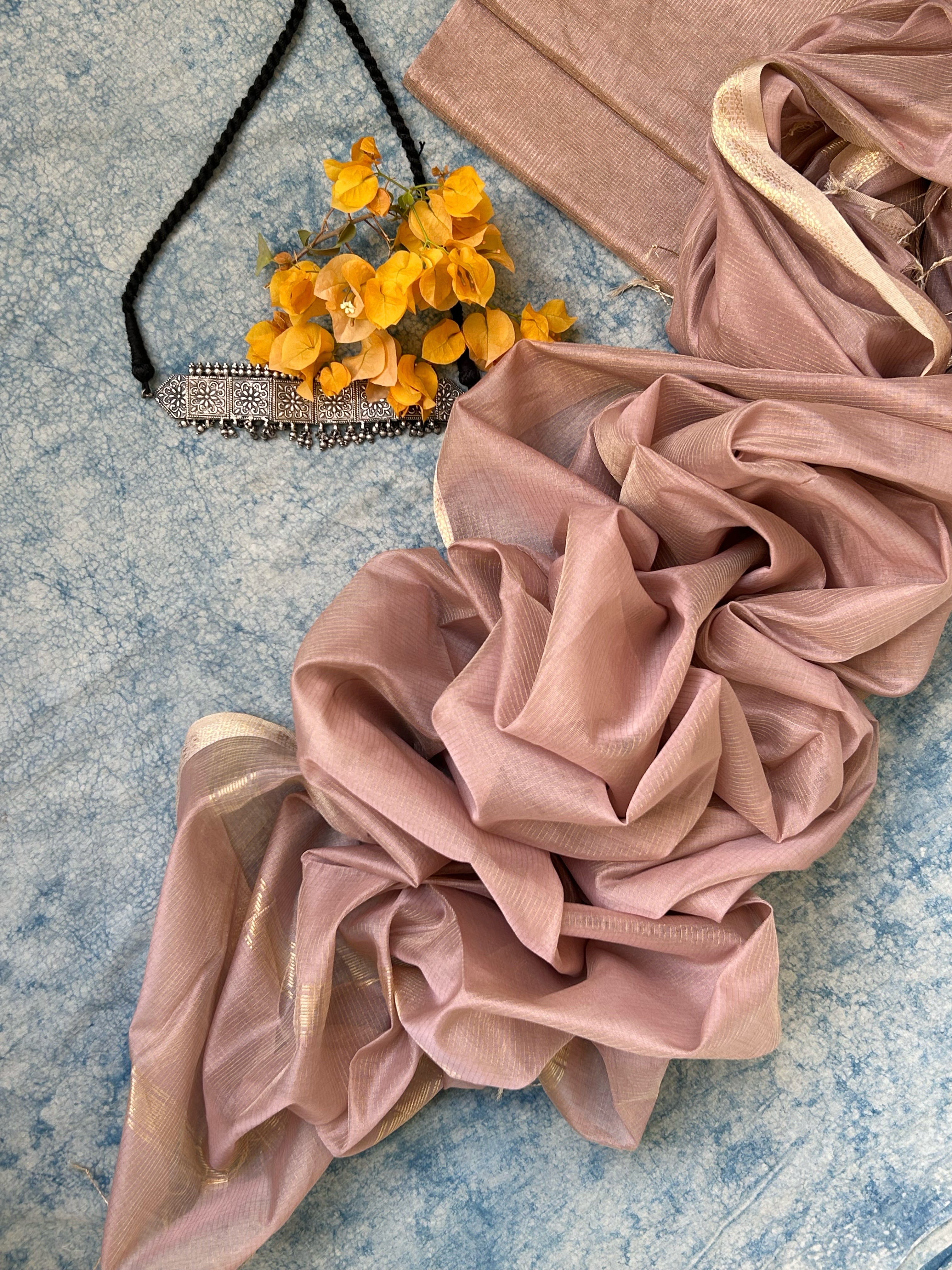 Handwoven Maheshwari Kurta Dupatta Set - Antique Rose Gold