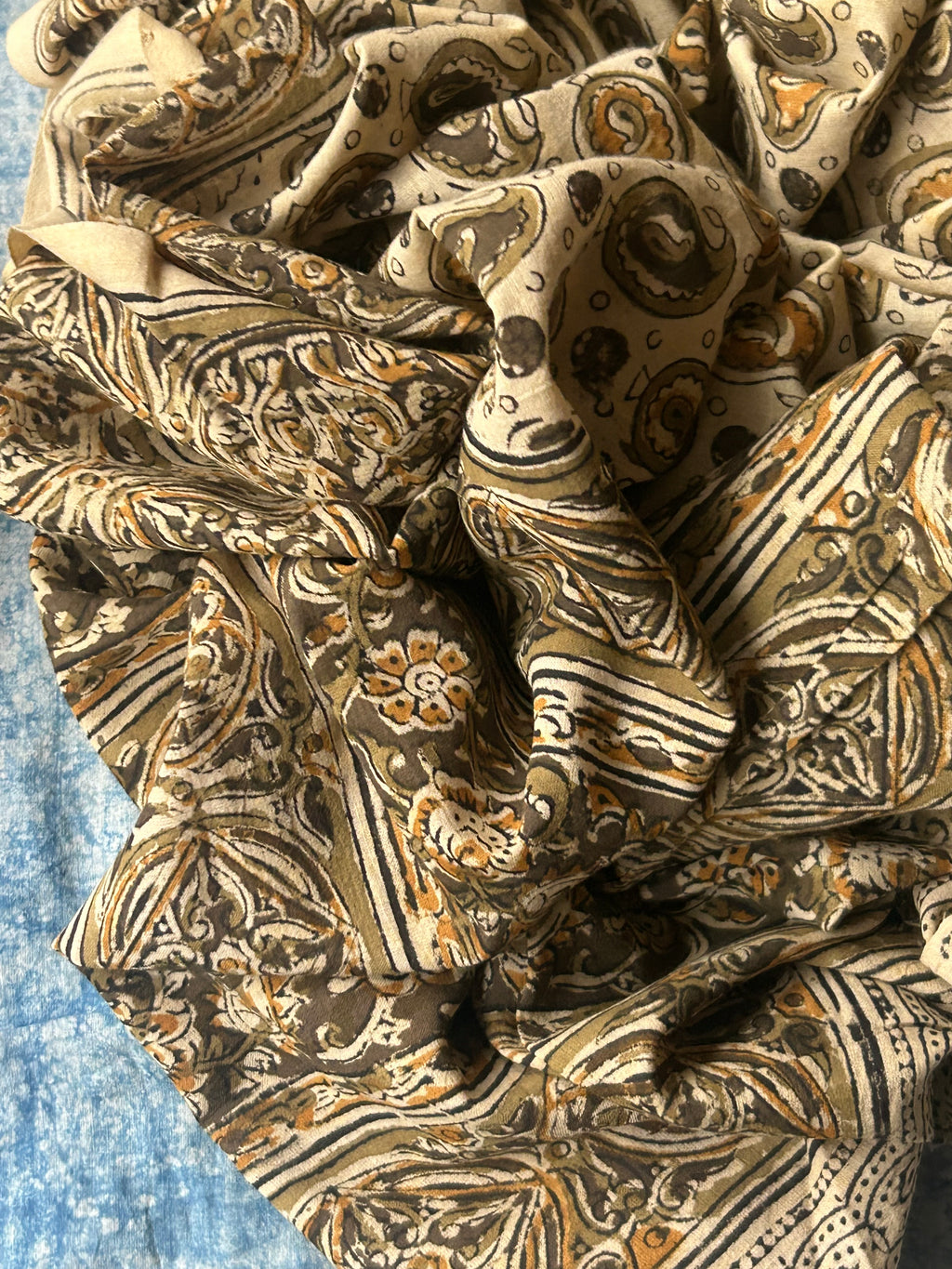 Sahaj - Handwoven and Handblock printed Kalamkari Set