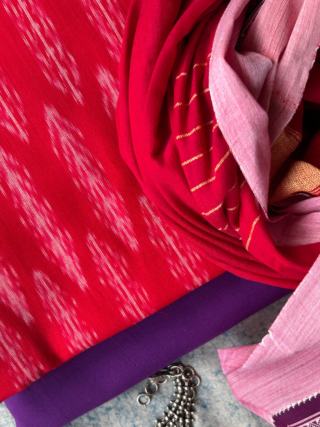 Gulal - Handwoven Telangana cotton and Ilkal Dupatta Set