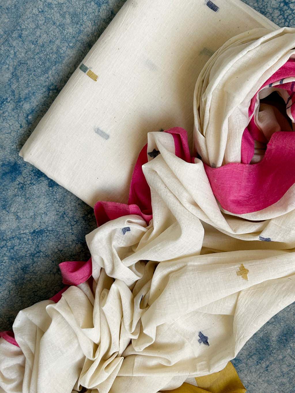 Mogra - Handwoven Bengal Jamdani Kurta Dupatta set
