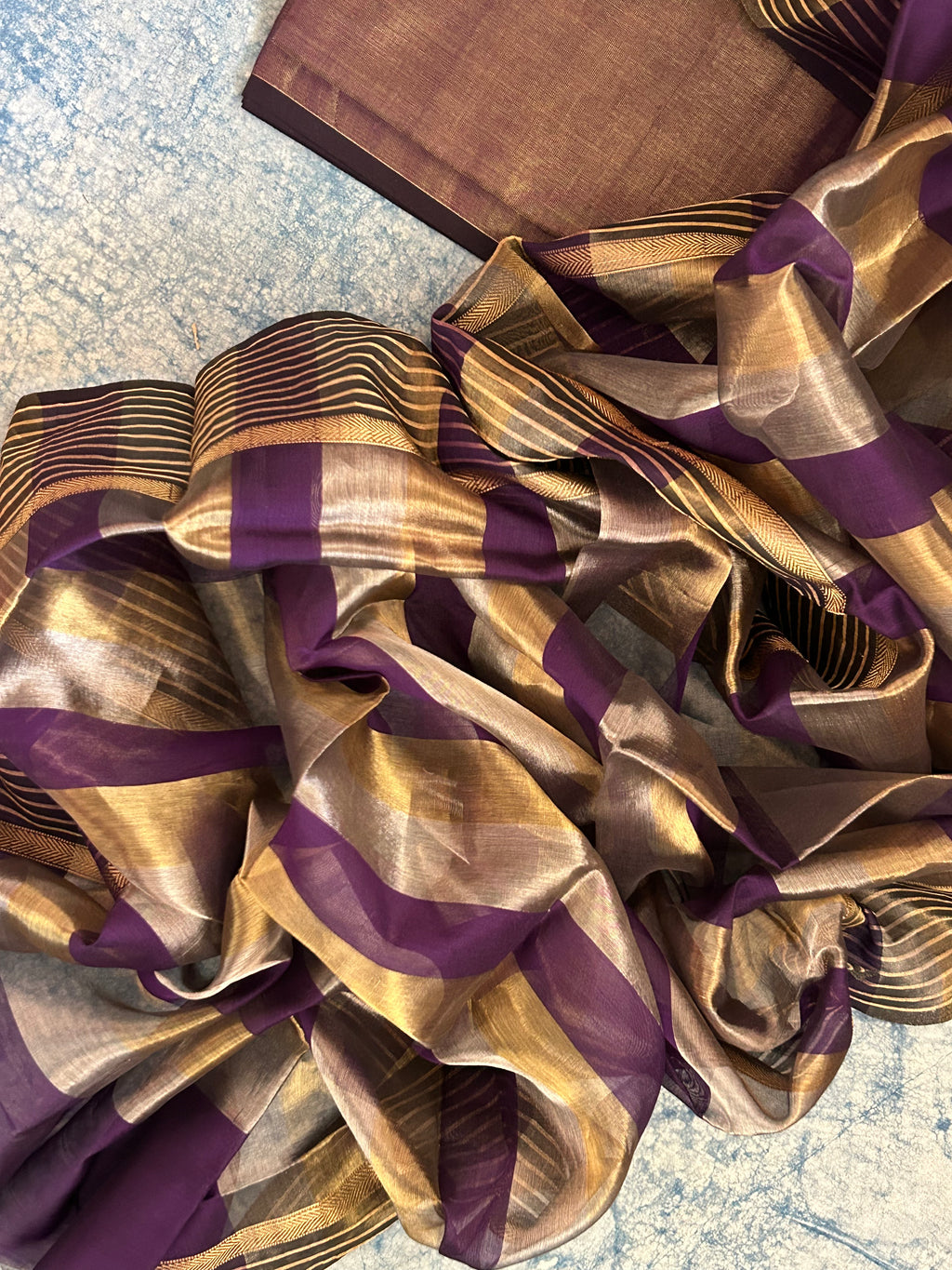Handwoven Maheshwari Tissue Kurta Dupatta Set
