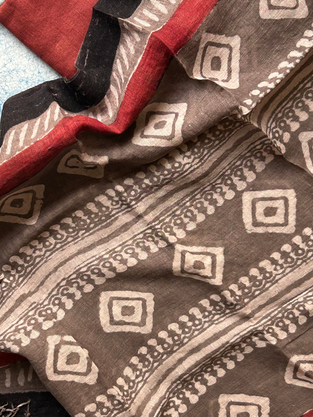 Handcrafted Linen Kurta Dupatta Set - Rust Maroon