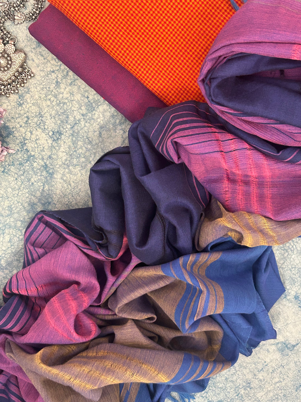 Handwoven Bhujodi Set - Orange and Deep Plum