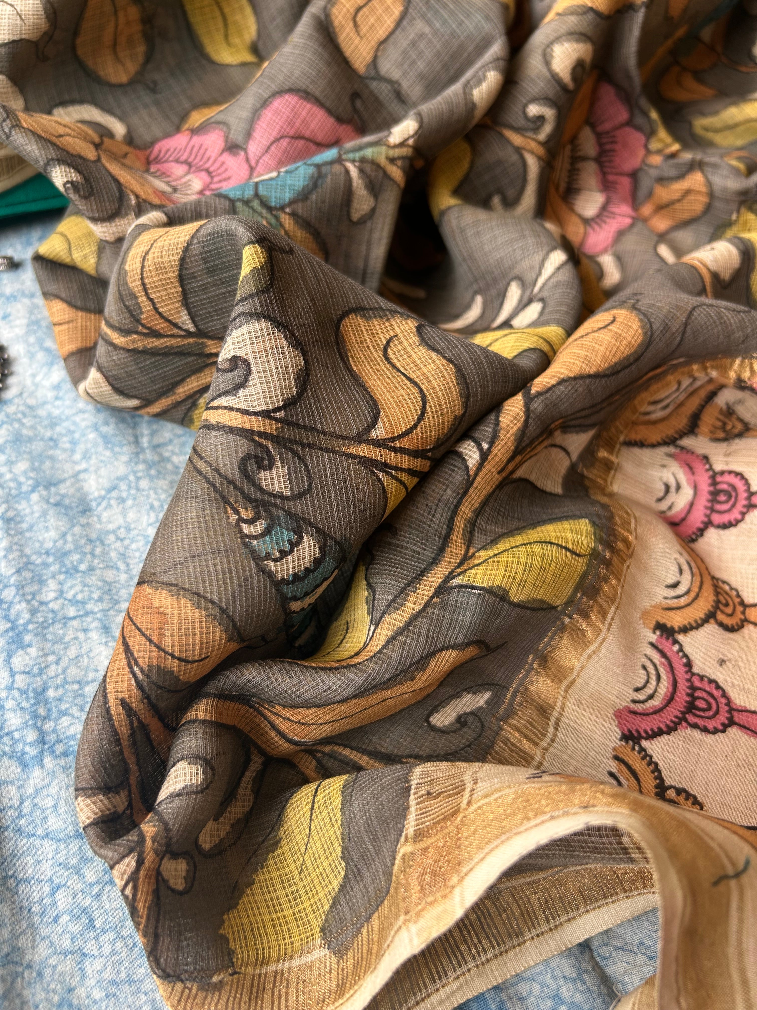 Handwoven Handpainted Kalamkari Set