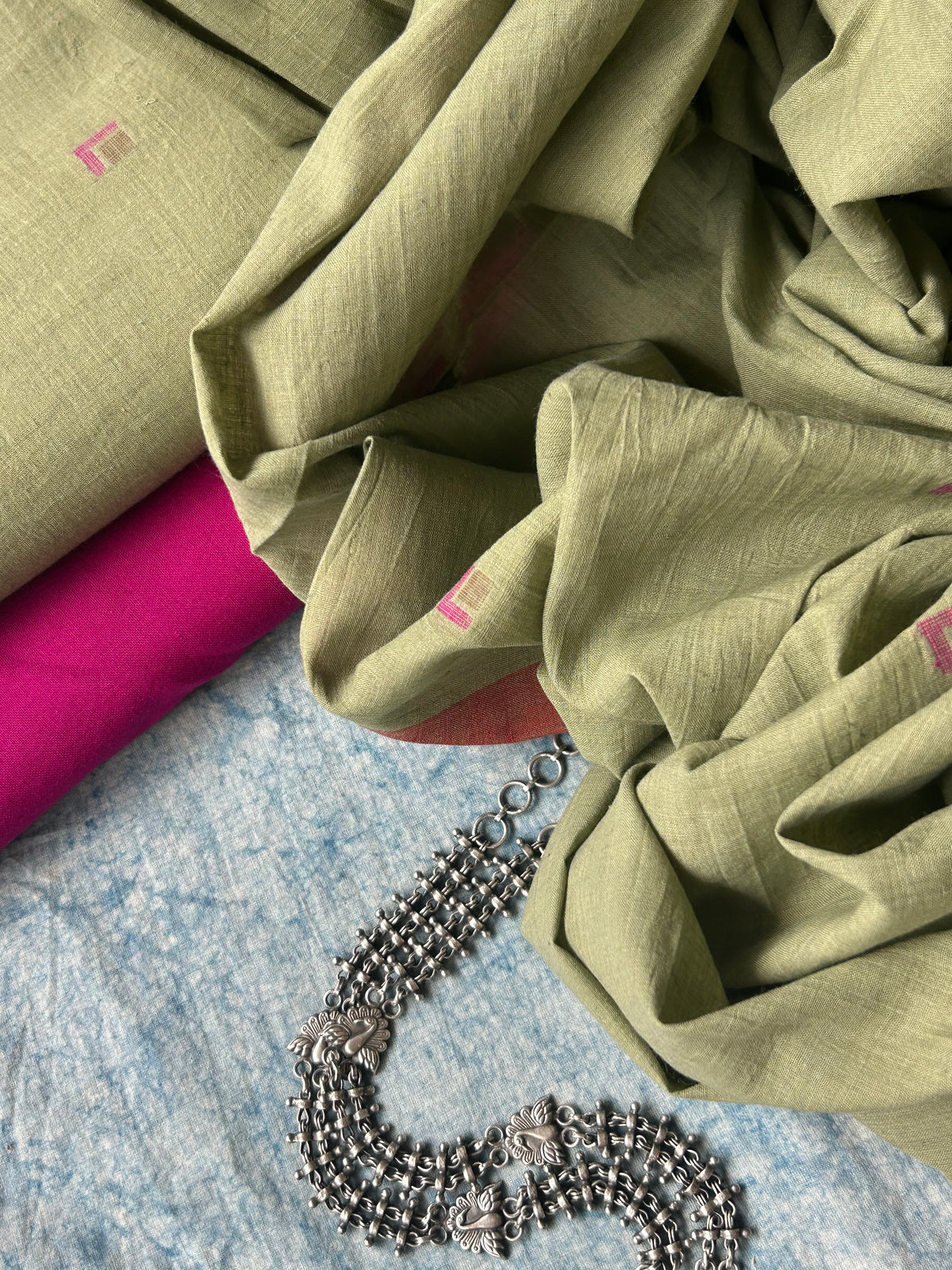 Mishika - Handwoven Bengal Jamdani Kurta Dupatta set