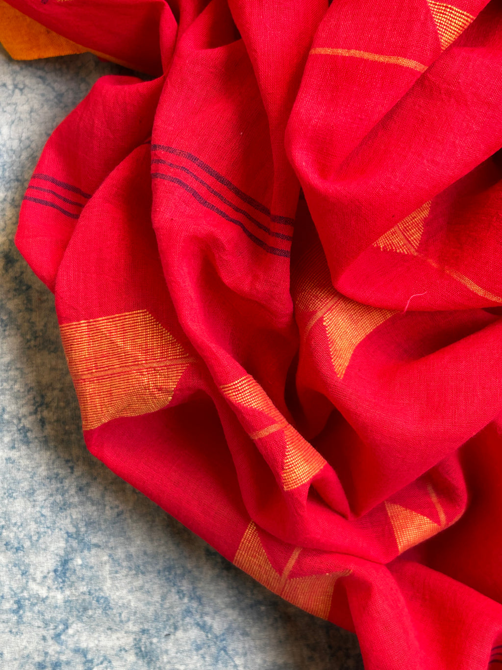 Laal Gulaab - Handwoven Bengal Jamdani Kurta Dupatta set
