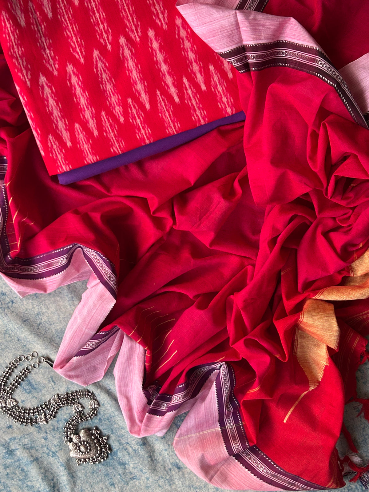 Gulal - Handwoven Telangana cotton and Ilkal Dupatta Set
