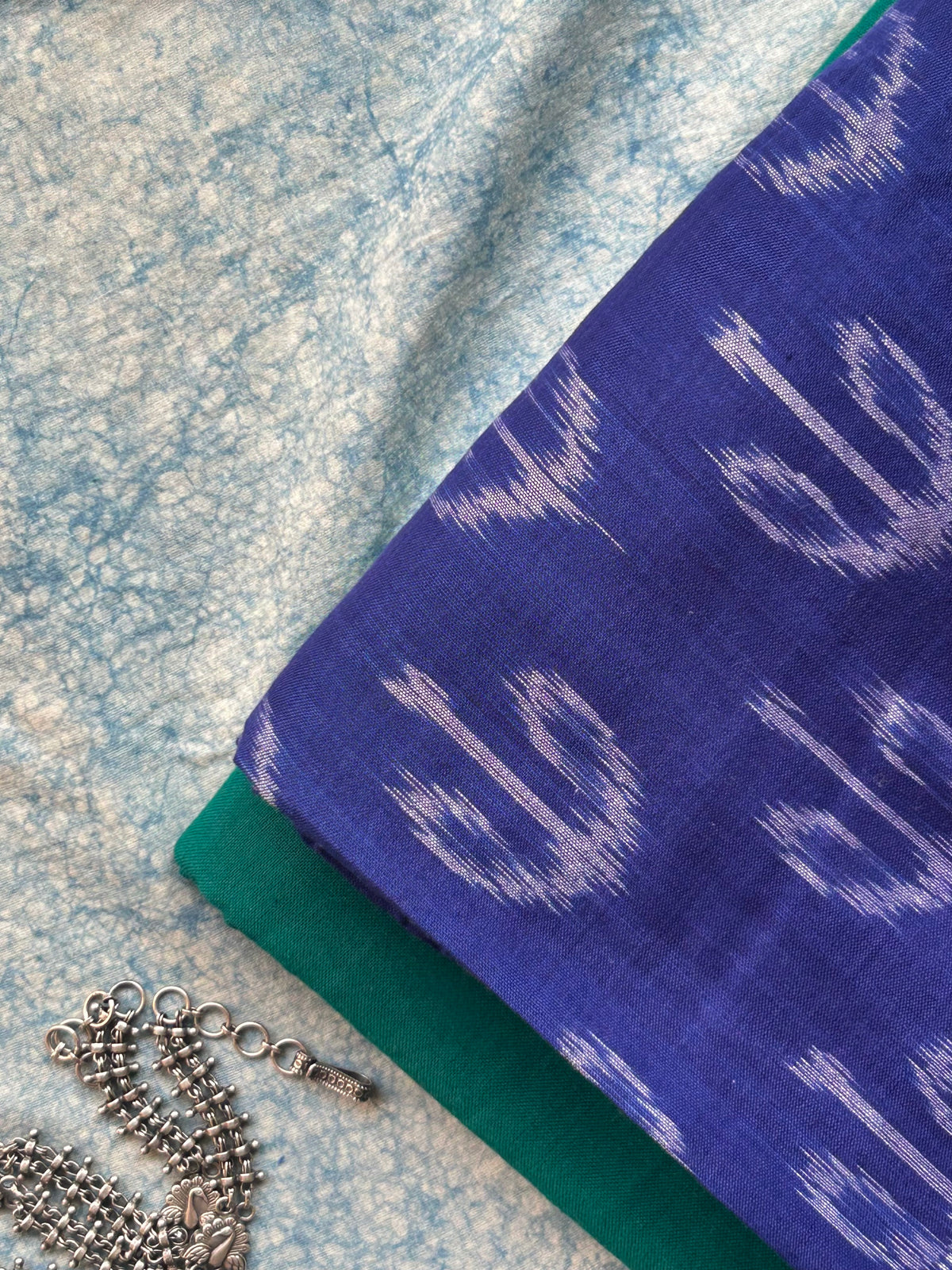 Aftab - Handwoven Ikath Kurta Dupatta Set