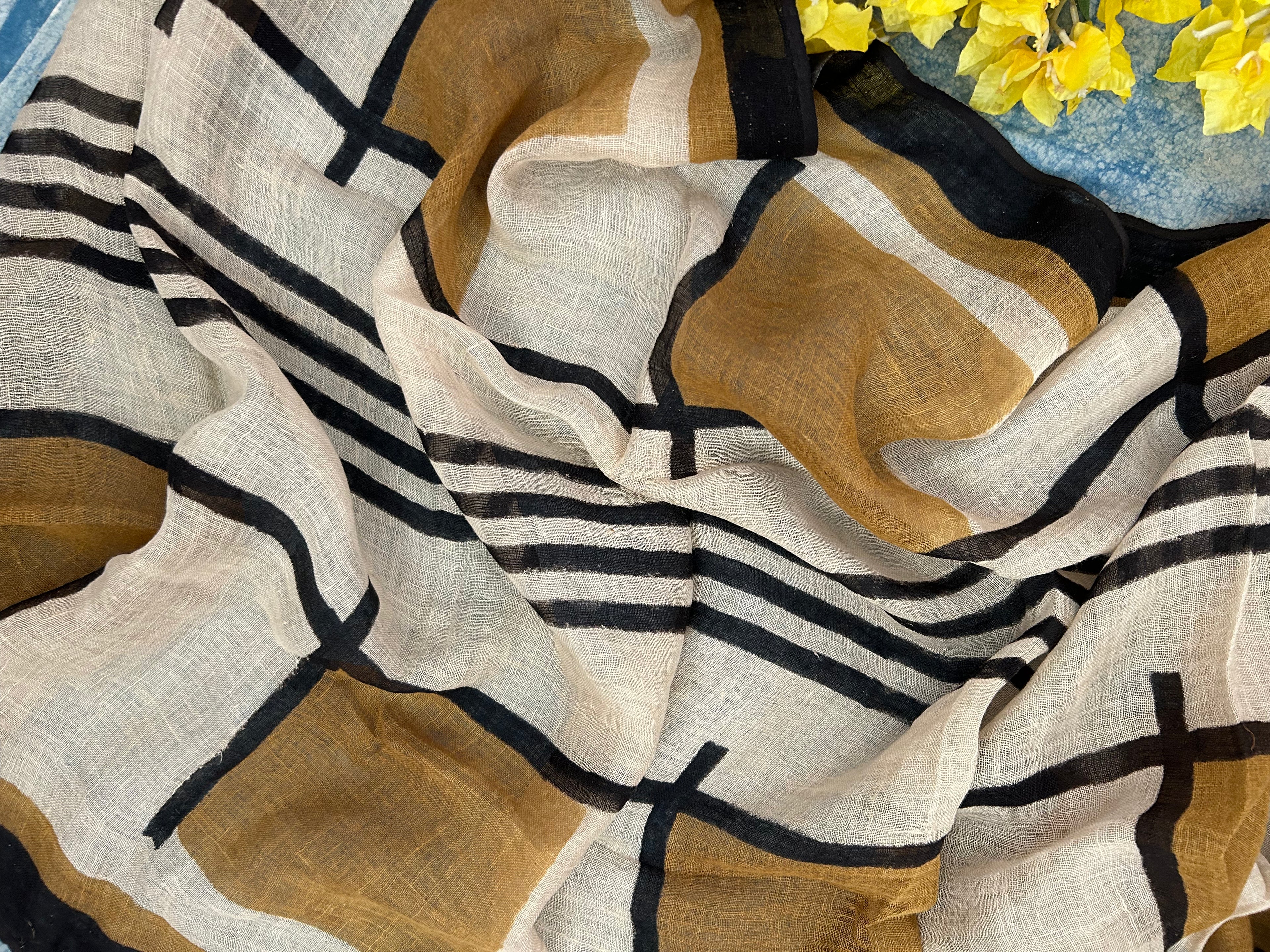 Handcrafted Linen Kurta Dupatta Set