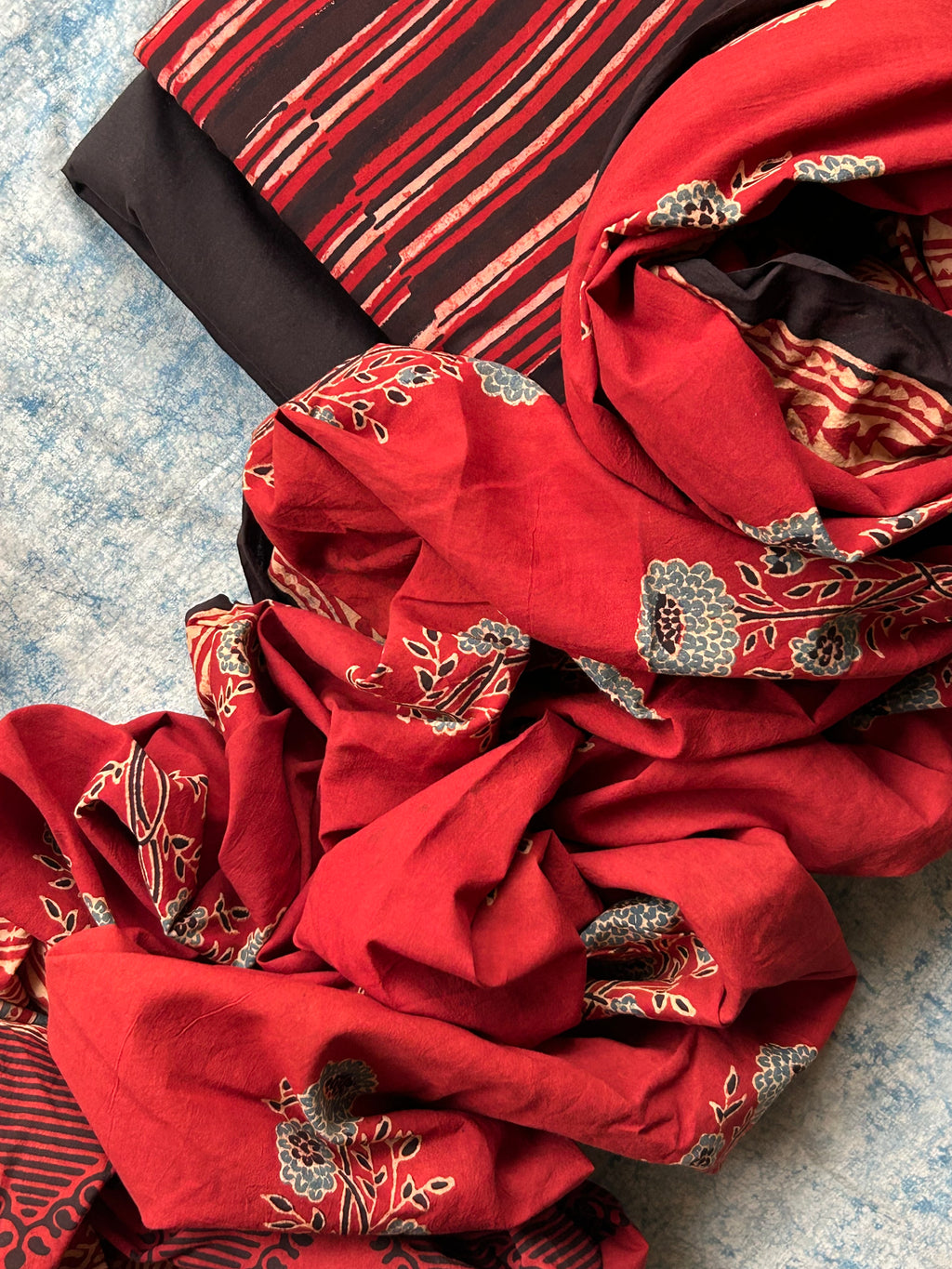 Dhara - Handblock Printed Cotton and Ajrakh Dupatta Set