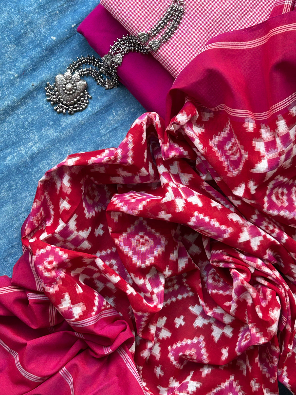 Gulabee - Handwoven Ikath Kurta Dupatta Set