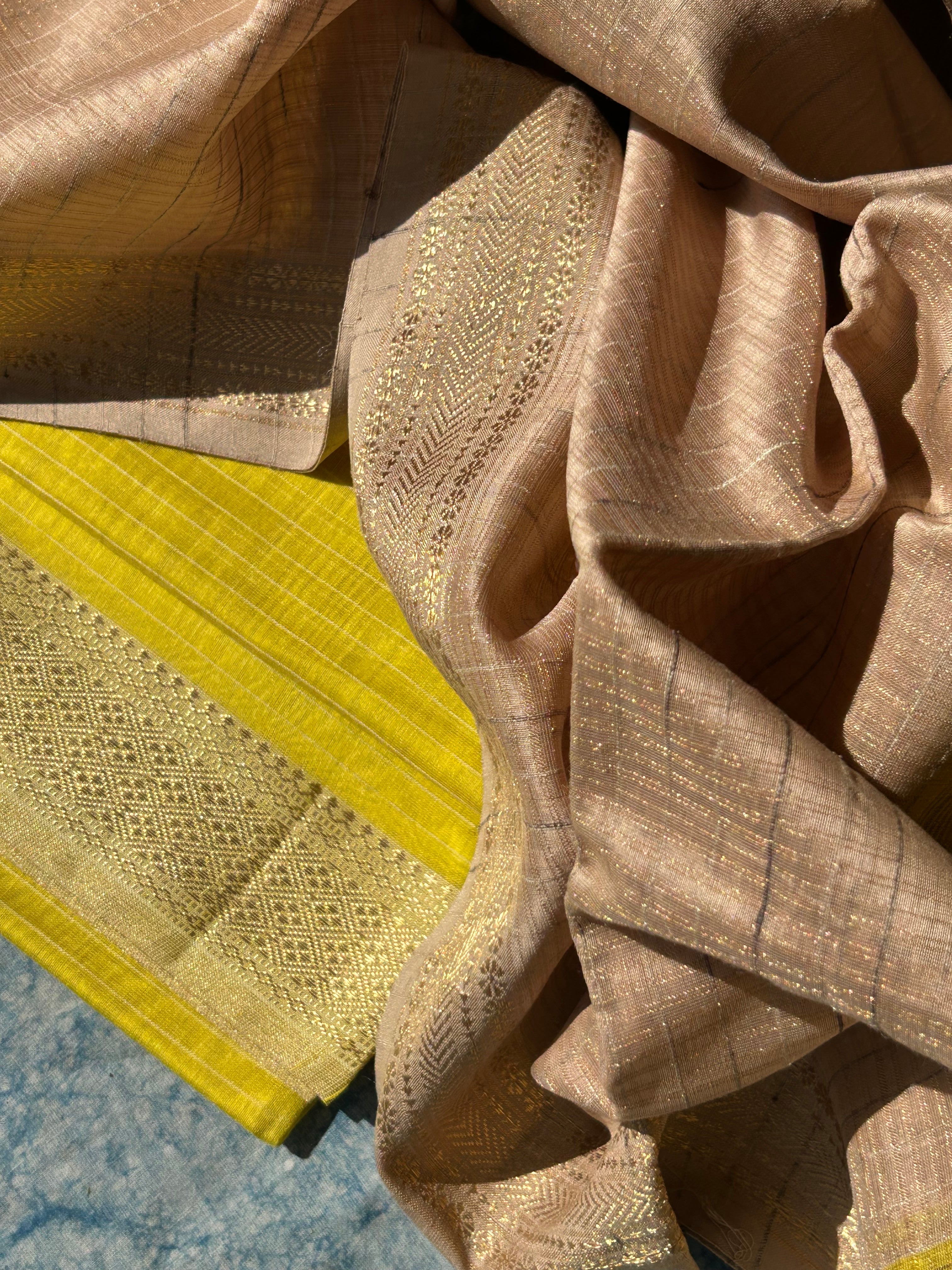 Handwoven Maheshwari Kurta Dupatta Set - Yellow & Almond
