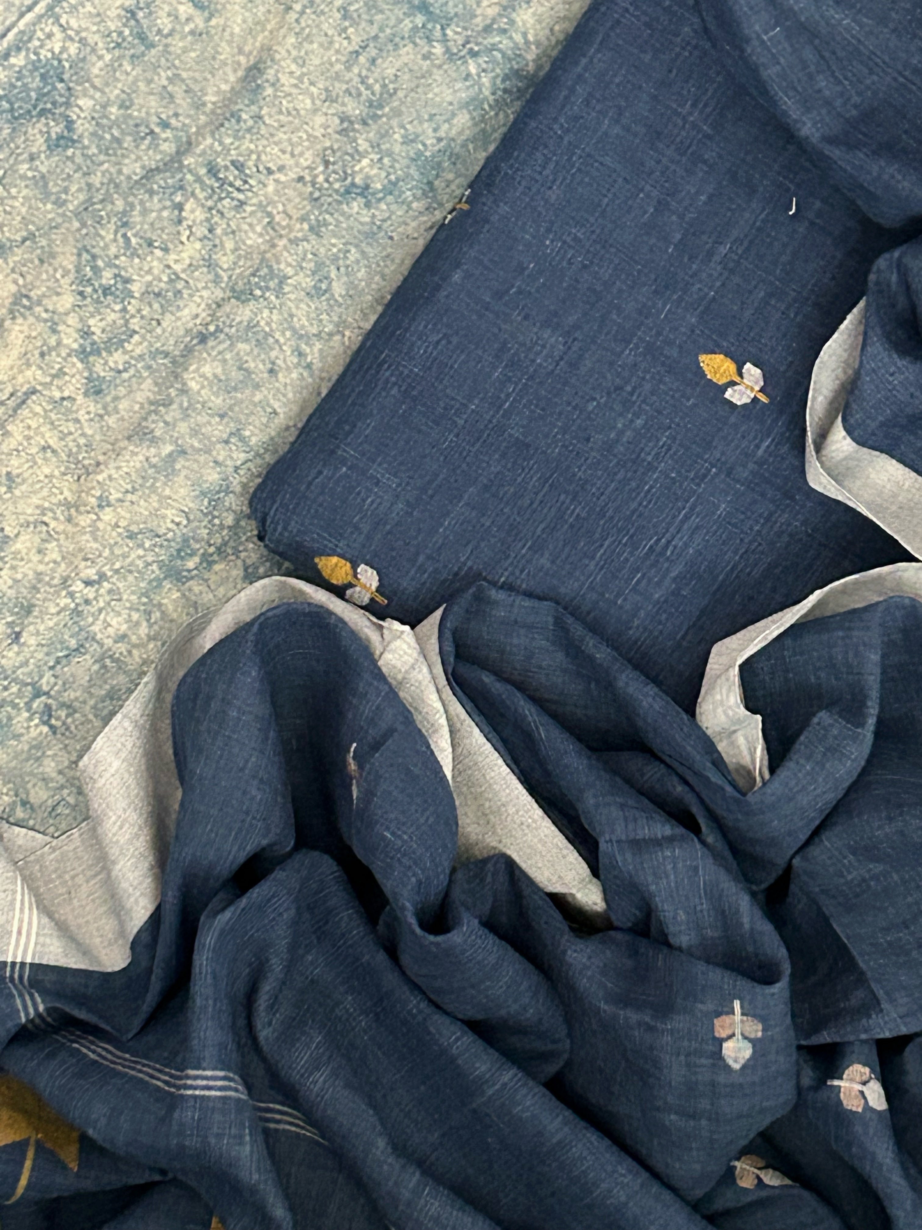 Neel Kamal - Handwoven Bengal Jamdani Kurta Dupatta set