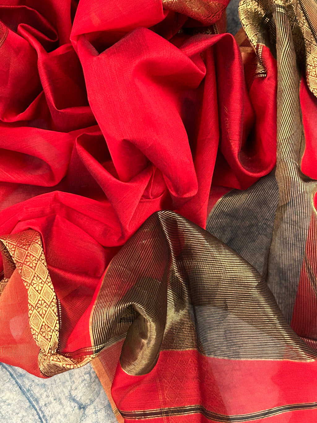 Handwoven Maheshwari Kurta Dupatta Set