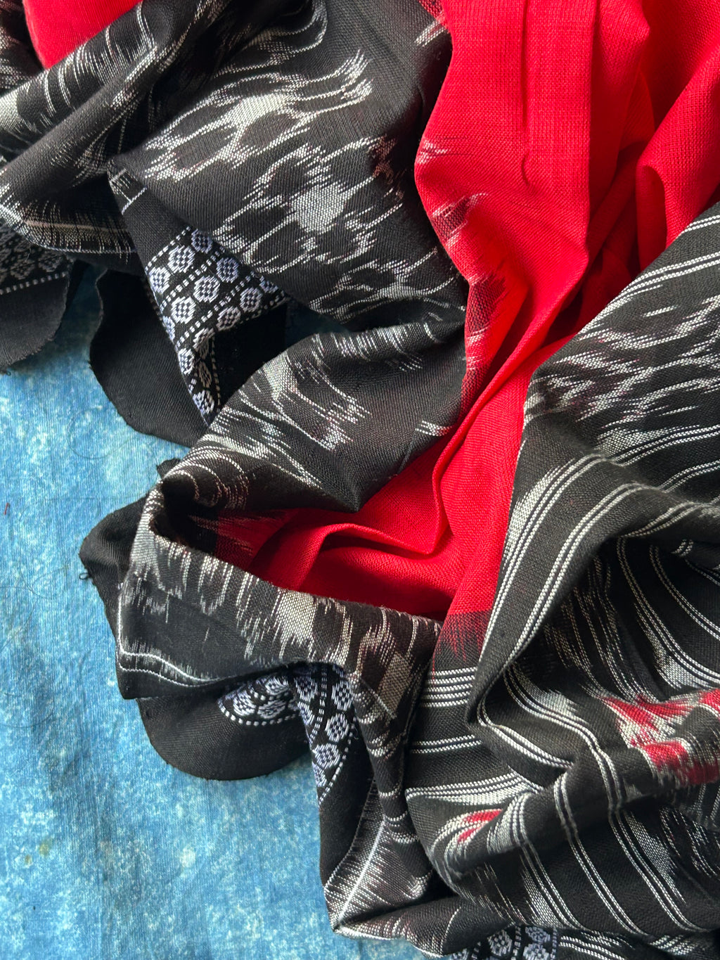 Sindoori - Handwoven Ikath Kurta Dupatta Set