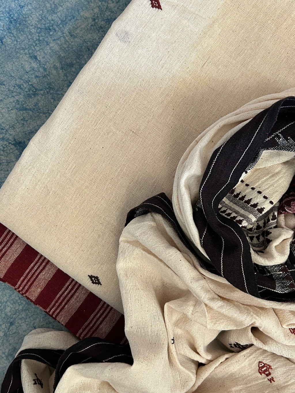 Handspun Handwoven Kotpad Suit Set - Ivory Butti and Maroon Stripes