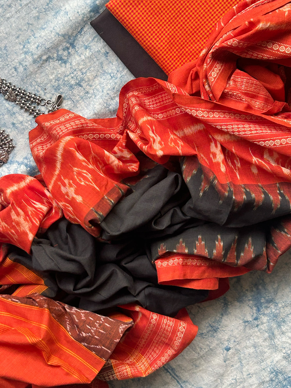 Sindoori - Handwoven Ikath Kurta Dupatta Set