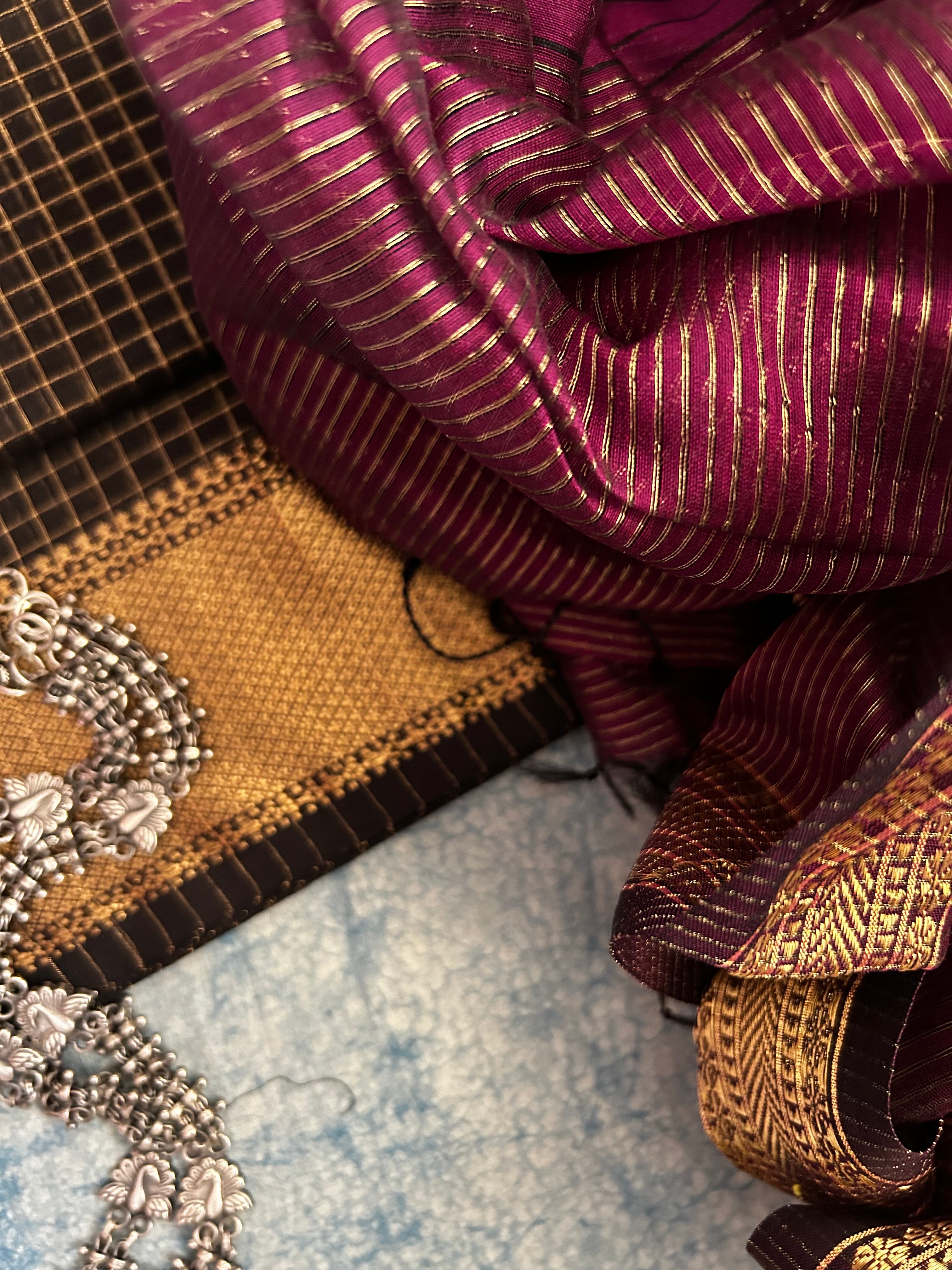 Handwoven Maheshwari Kurta Dupatta Set