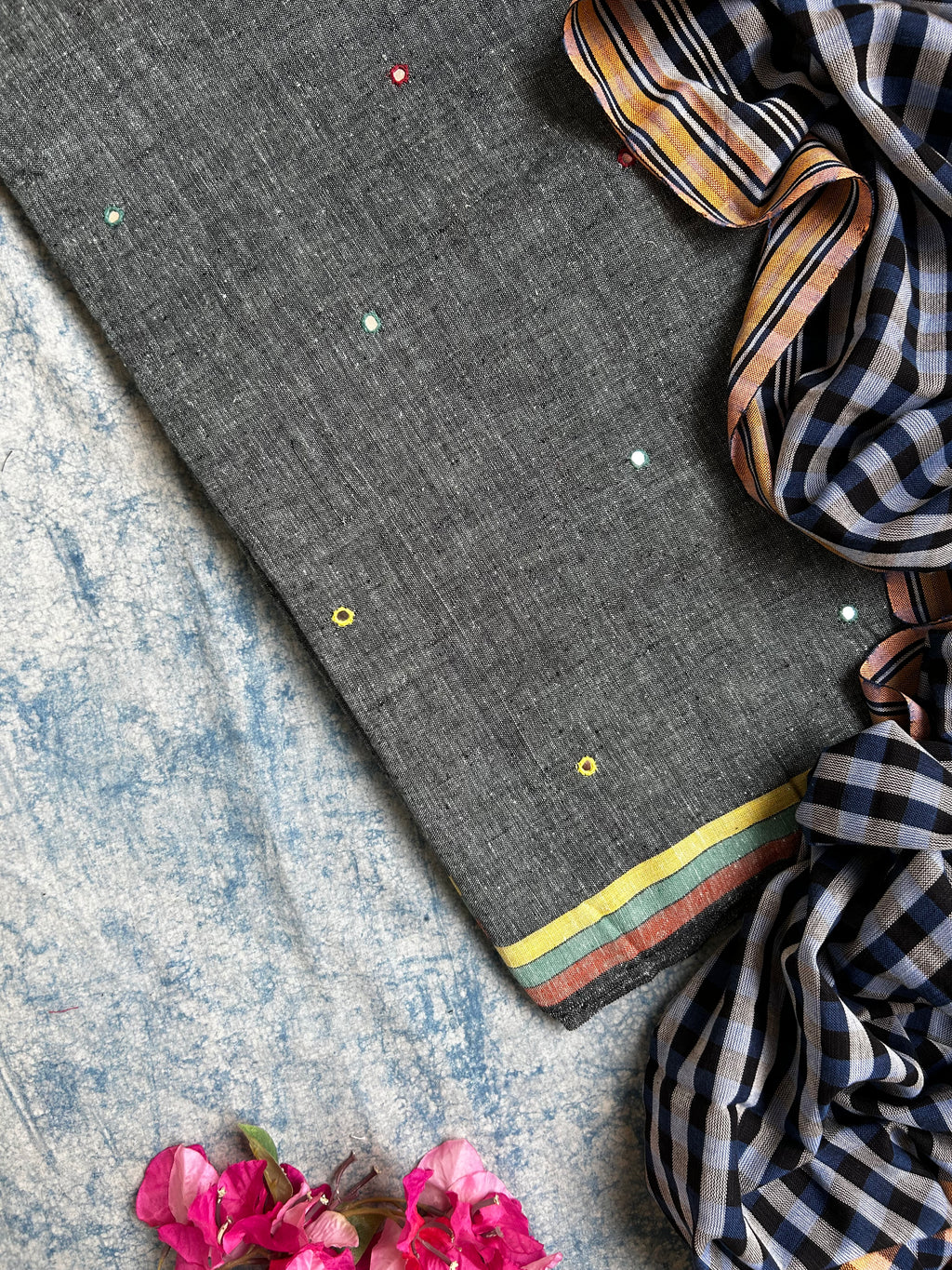 Handwoven Kala Cotton Bhujodi Kurta Dupatta Set