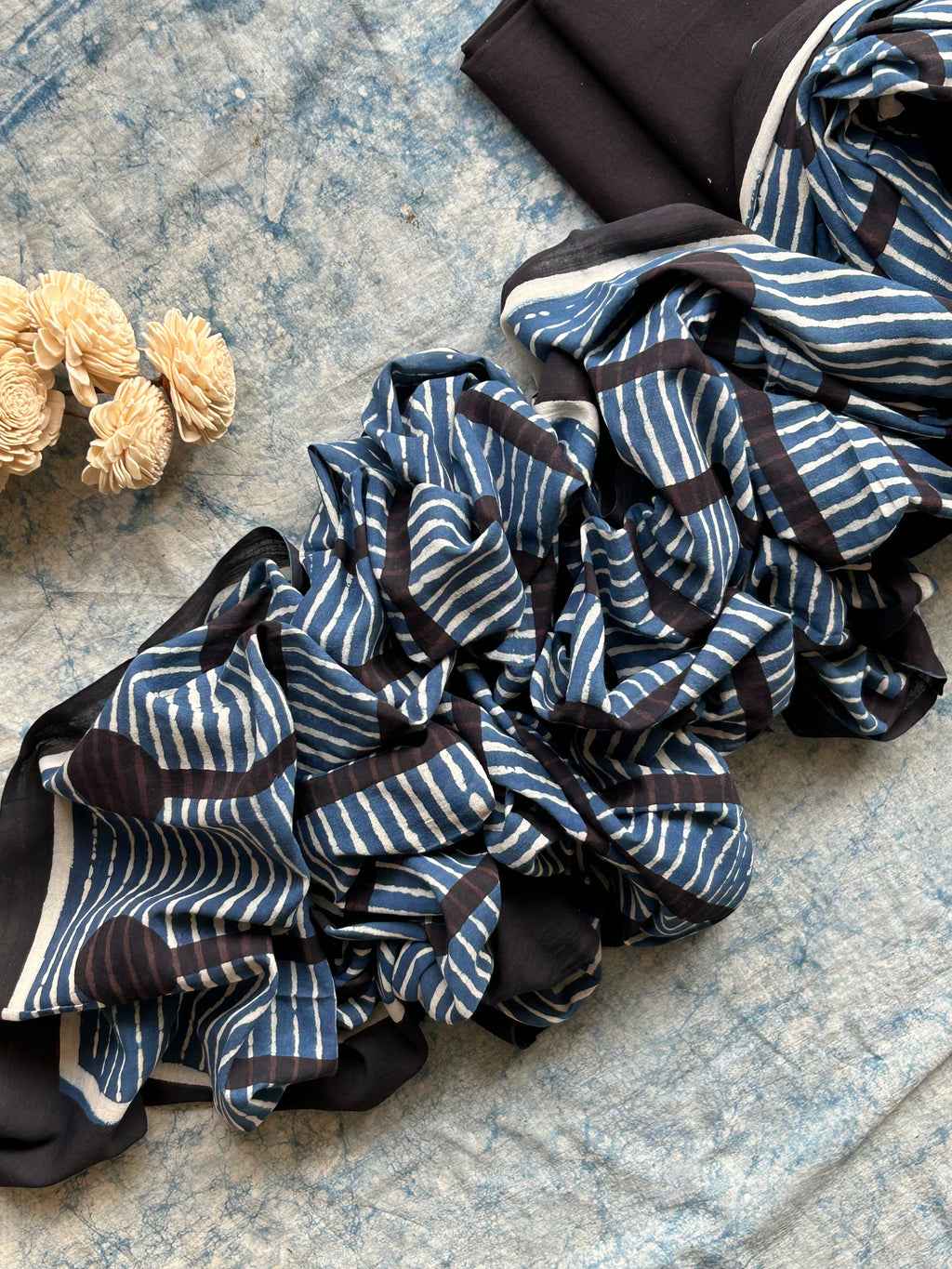 Handcrafted Cotton Suit Set -  Black and Indigo