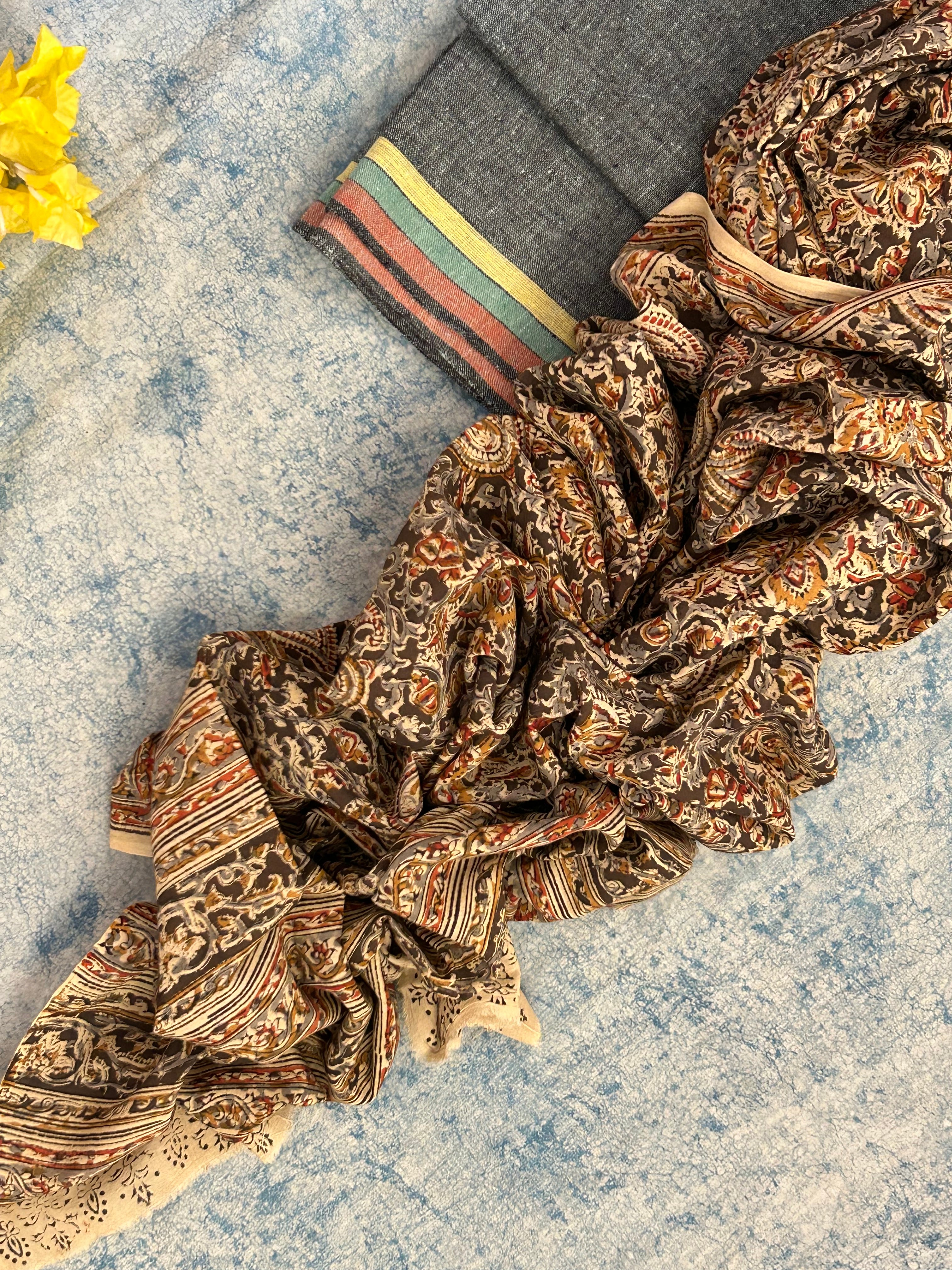 Handwoven Handcrafted Bhujodi Kala Cotton Kalamkari Kurta Dupatta Set