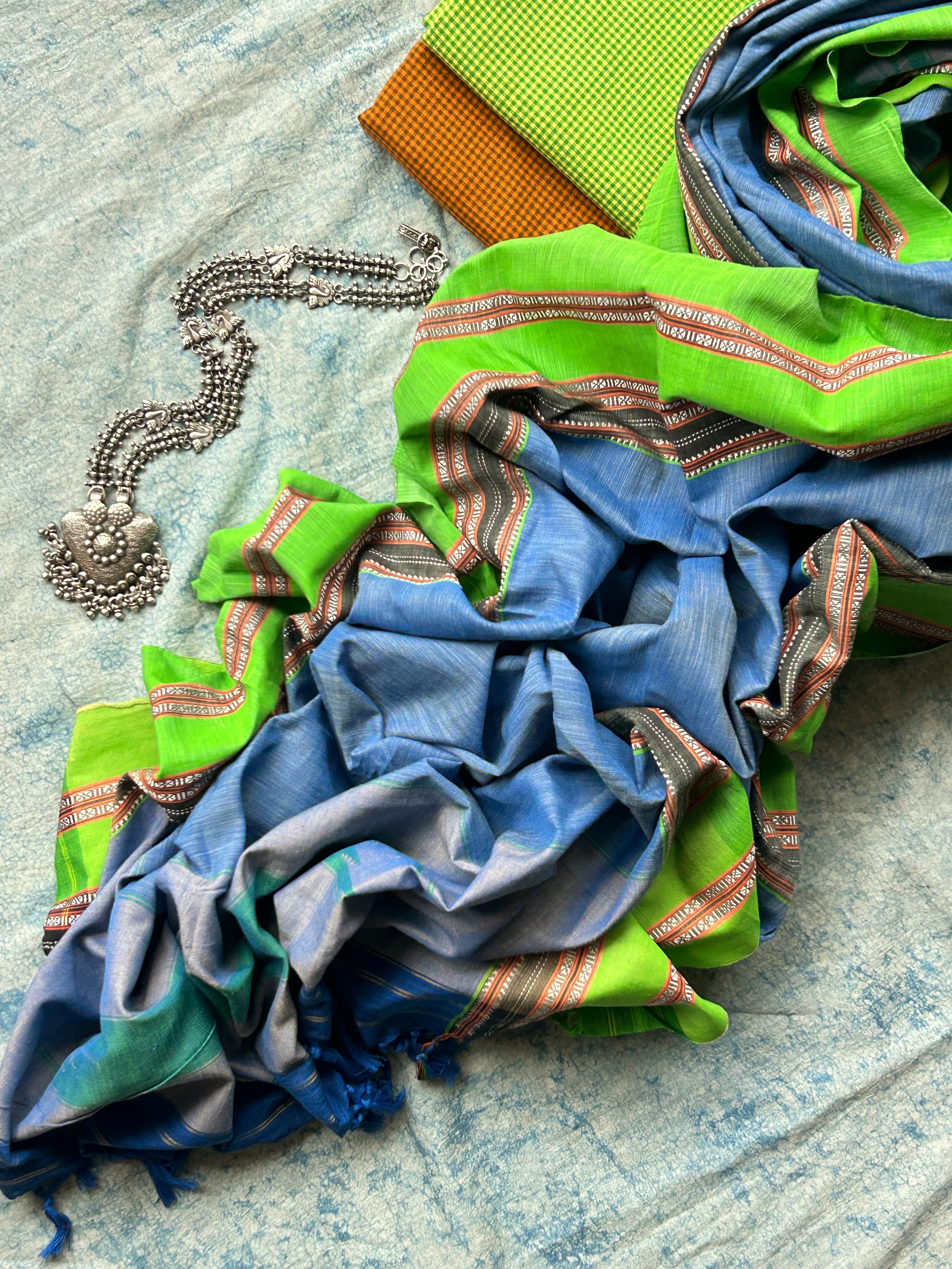 Mayurkashi - Handwoven Telangana cotton and Ilkal Dupatta Set
