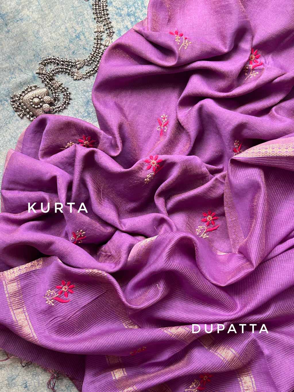 Manjari- Handwoven Chikankari Work Maheshwari Tissue Set