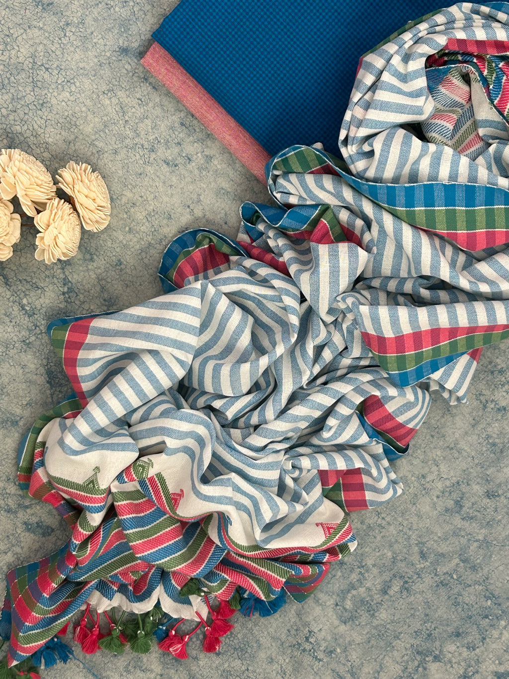 Handwoven Bhujodi Set - Blue and Peach Pink