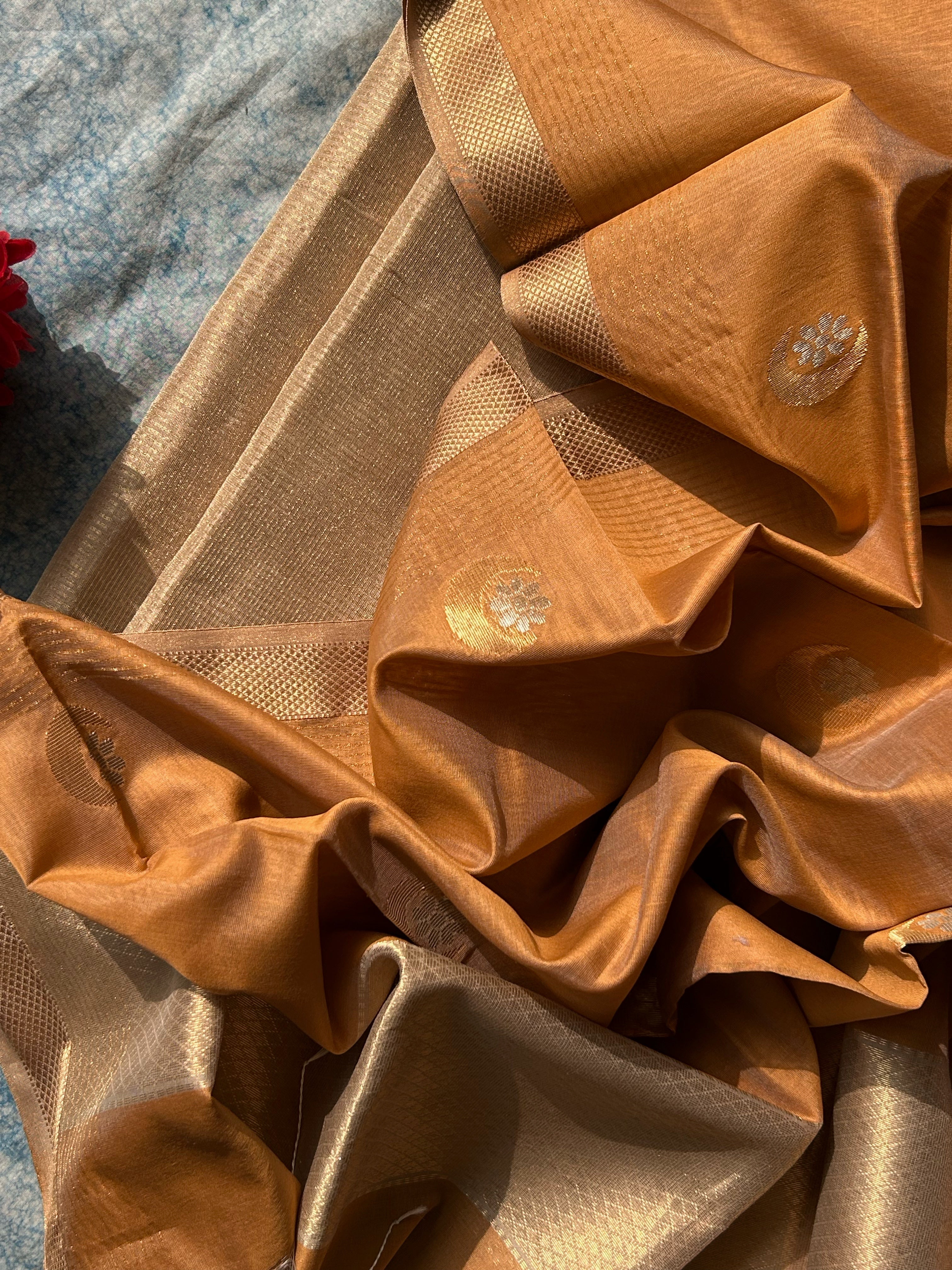 Handwoven Maheshwari Tissue Kurta Dupatta Set -Gold & Almond
